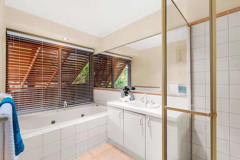 23 Lesay Drive, SAINT HELENA VIC 3088, St Helena - Thumbnail 8