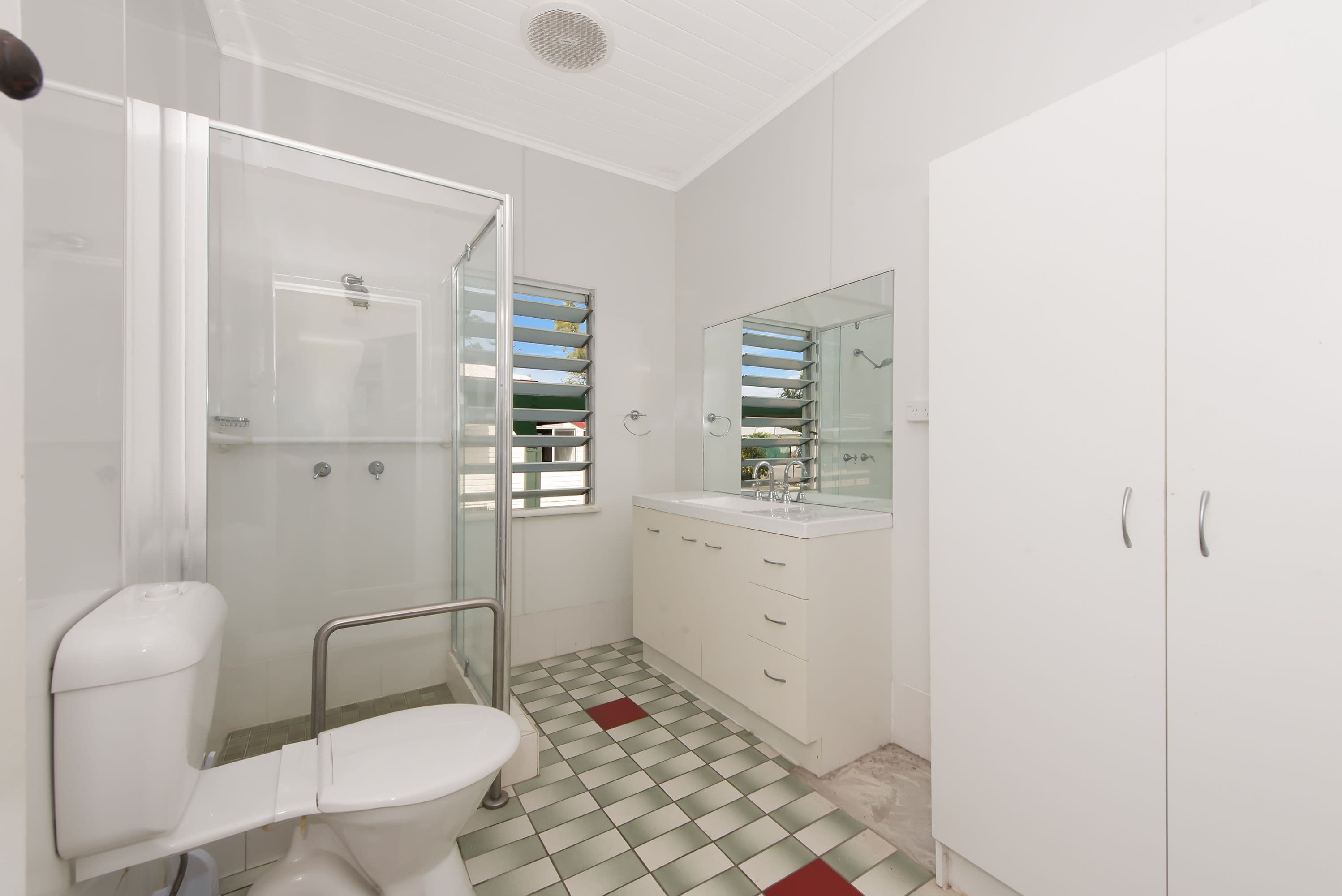 8 Perroux Street, Gulliver QLD 4812, Gulliver - Thumbnail 5
