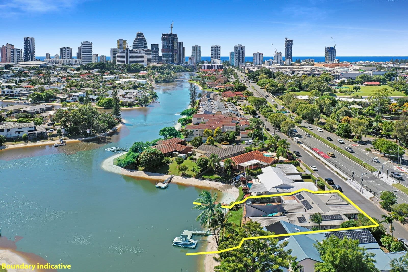 69 Hooker Boulevard, Broadbeach Waters QLD 4218, Broadbeach Waters - Thumbnail 2