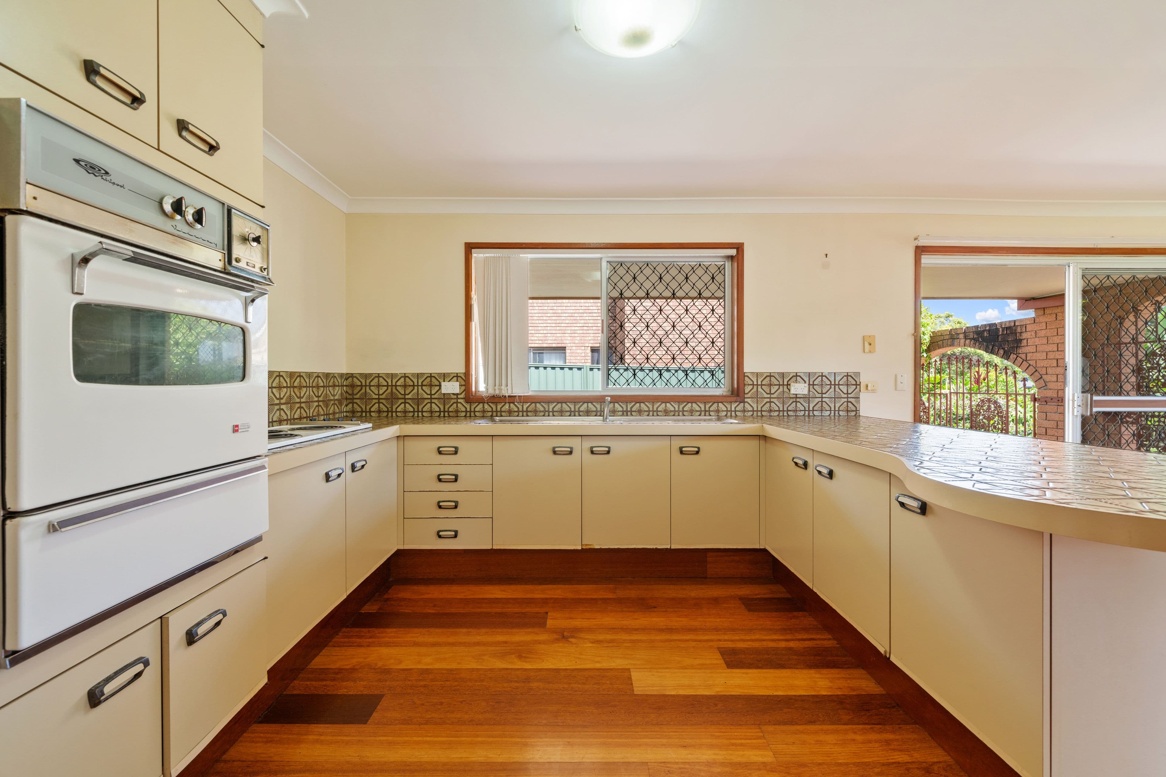 29 Madigan Road, Carrara QLD 4211, Carrara - Thumbnail 7