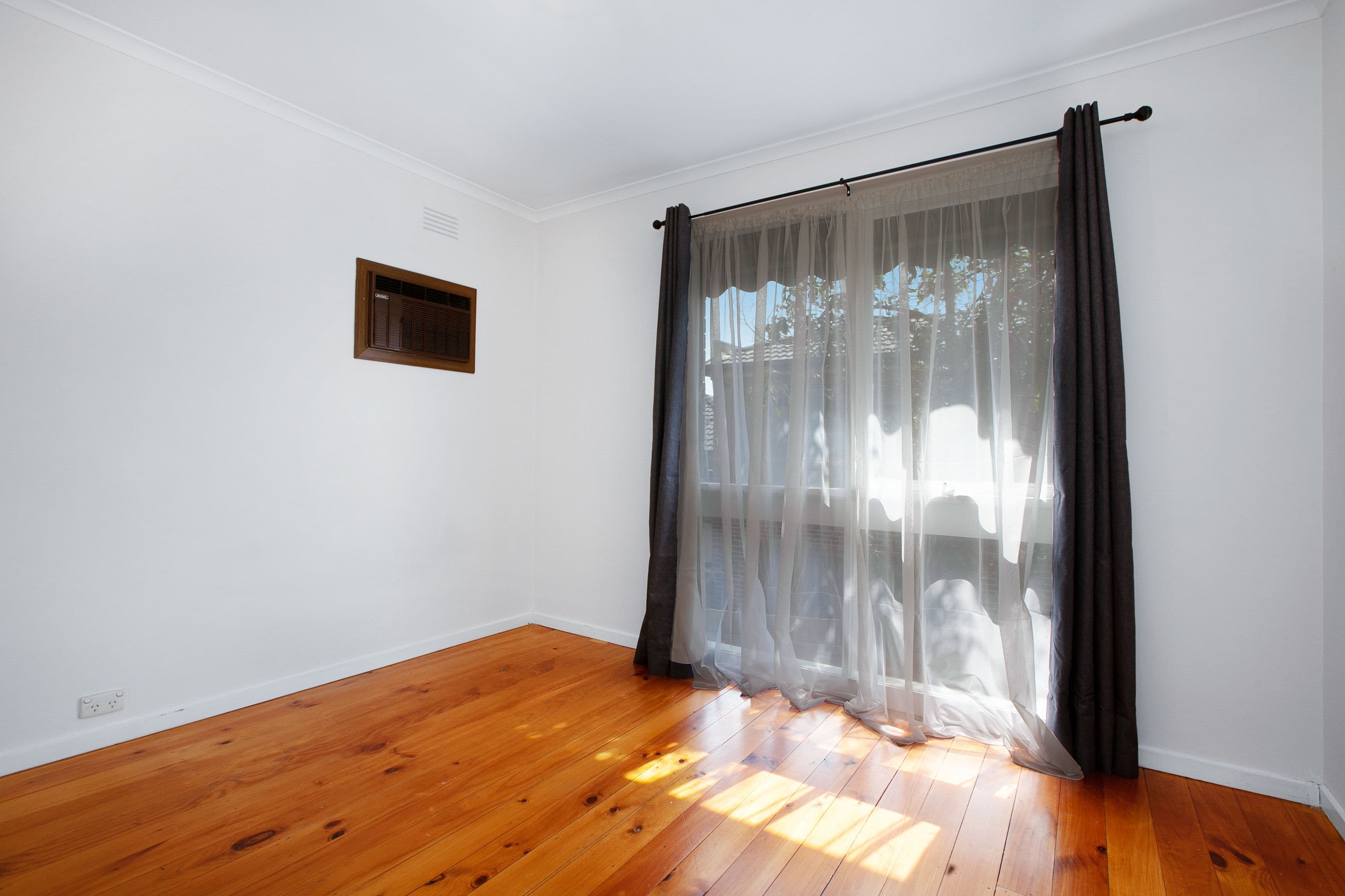 54 St Vigeons Road, Reservoir VIC 3073, Reservoir - Thumbnail 8