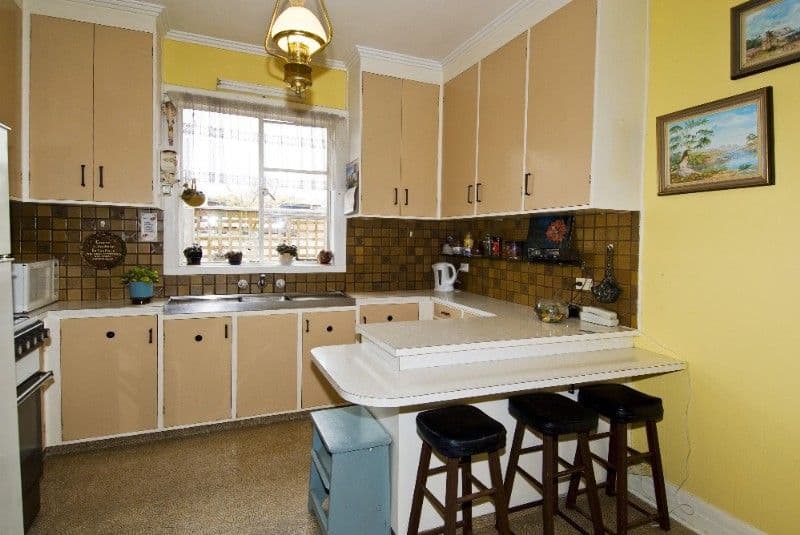 16 Betula Avenue, NUNAWADING VIC 3131, Nunawading - Thumbnail 2