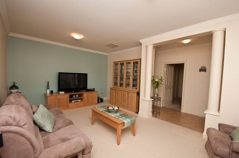 27 Bergin Road, Cranbrook, QLD, 4814, Cranbrook - Thumbnail 7