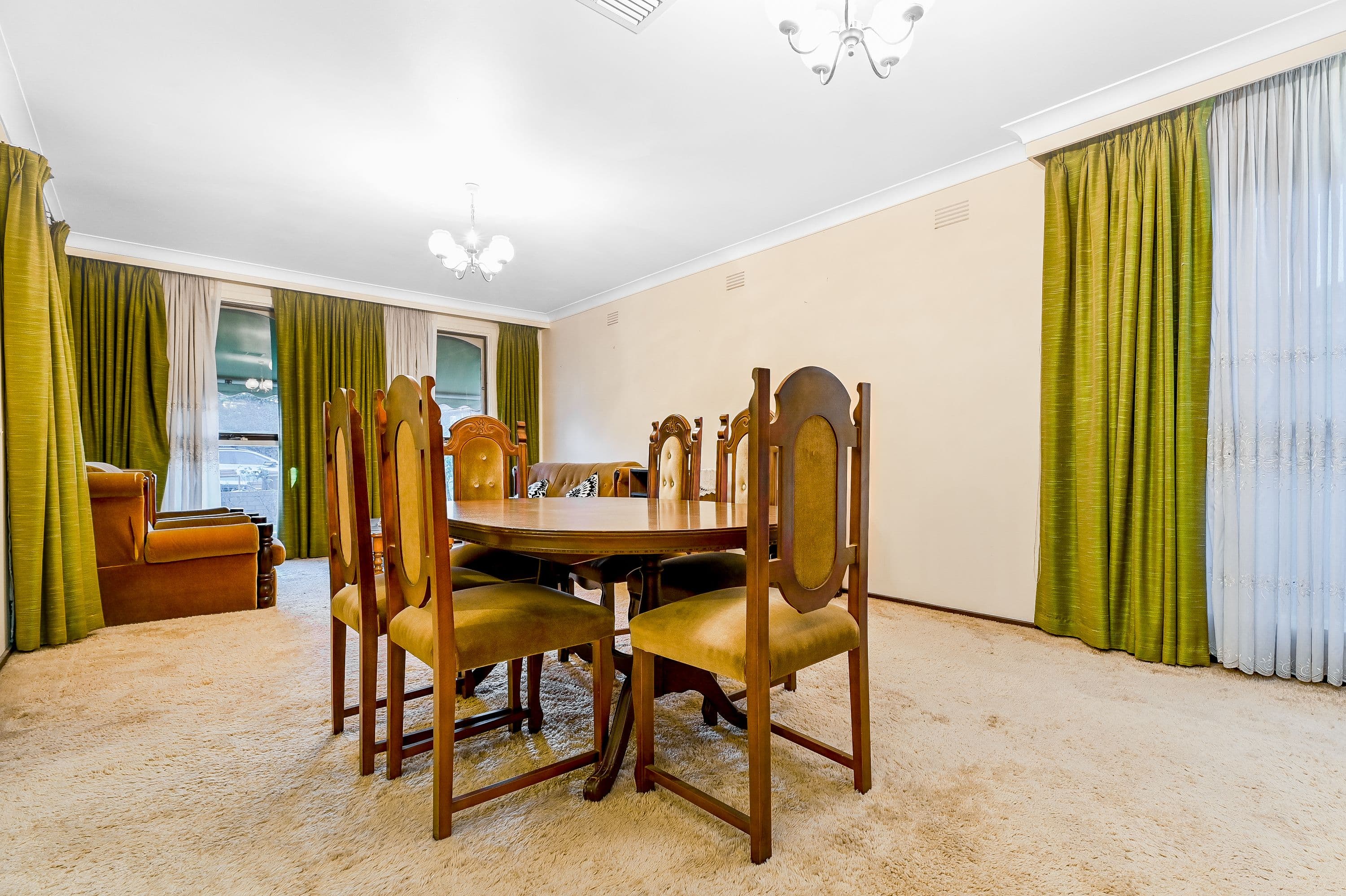 28 Honeysuckle Avenue, Wheelers Hill VIC 3150, Wheelers Hill - Thumbnail 3