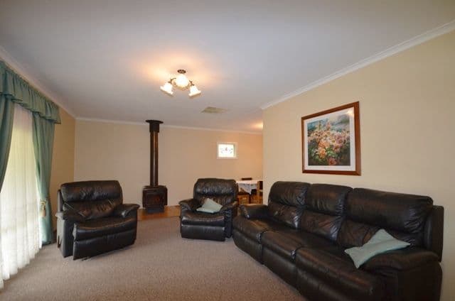 1 The Grove, BURRA SA 5417, Burra Eastern Districts - Thumbnail 2