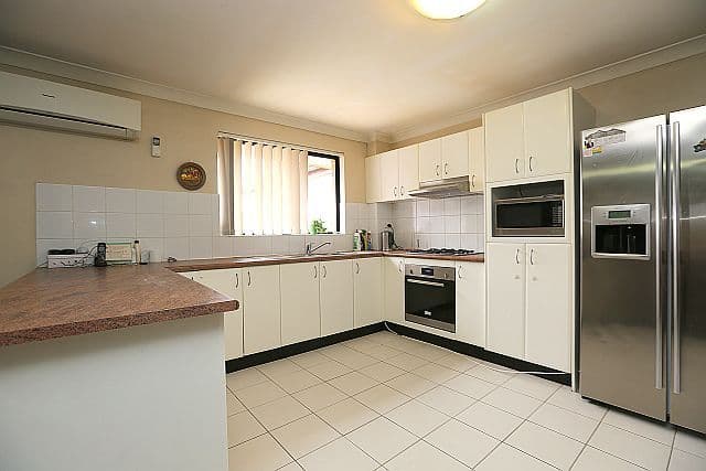 7 Chertsey Avenue, Bankstown NSW 2200, Bankstown - Thumbnail 3