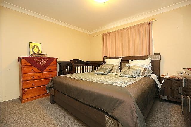 7 Chertsey Avenue, Bankstown NSW 2200, Bankstown - Thumbnail 4