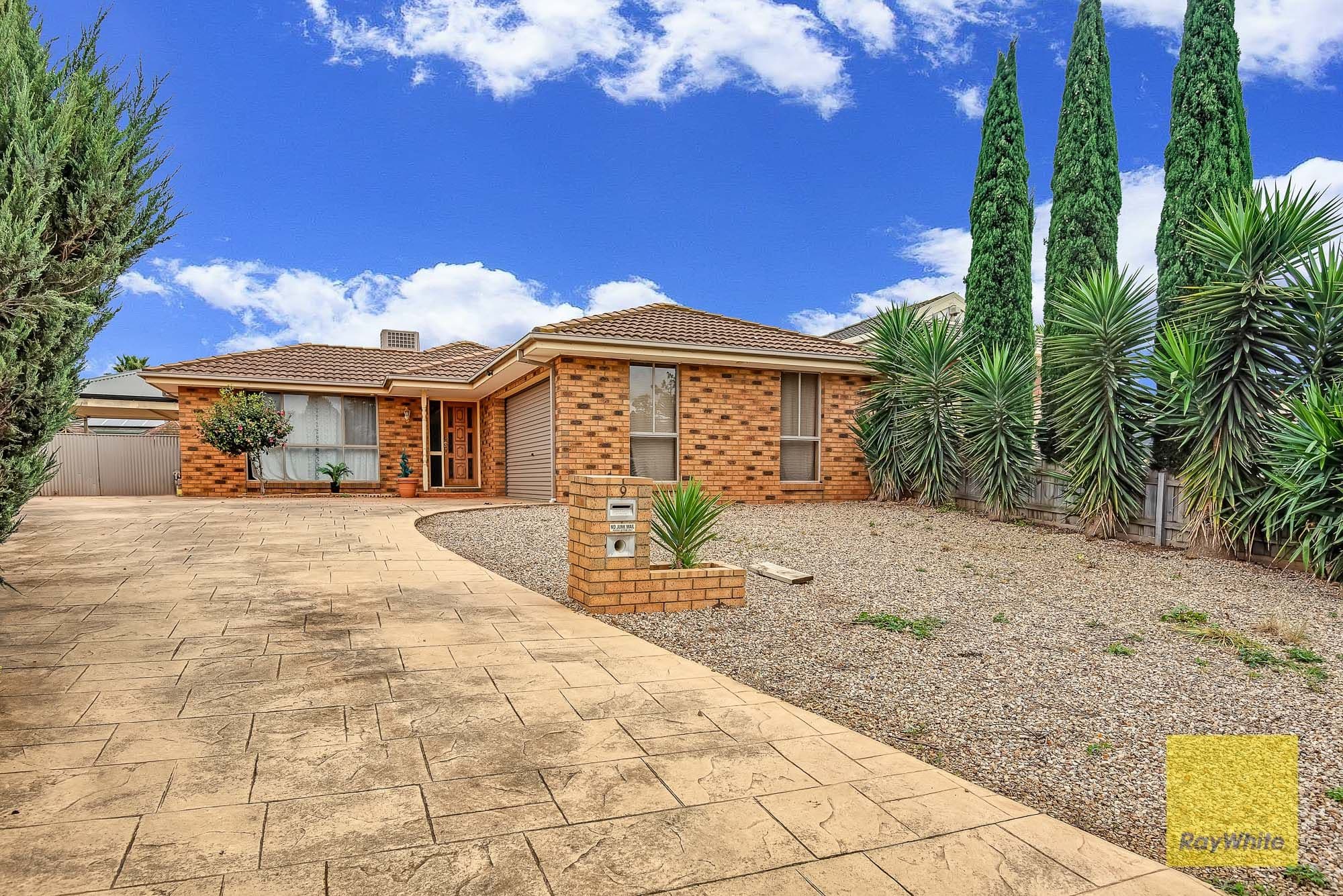 9 Golconda Close, Hoppers Crossing VIC 3029, Hoppers Crossing - Image 1