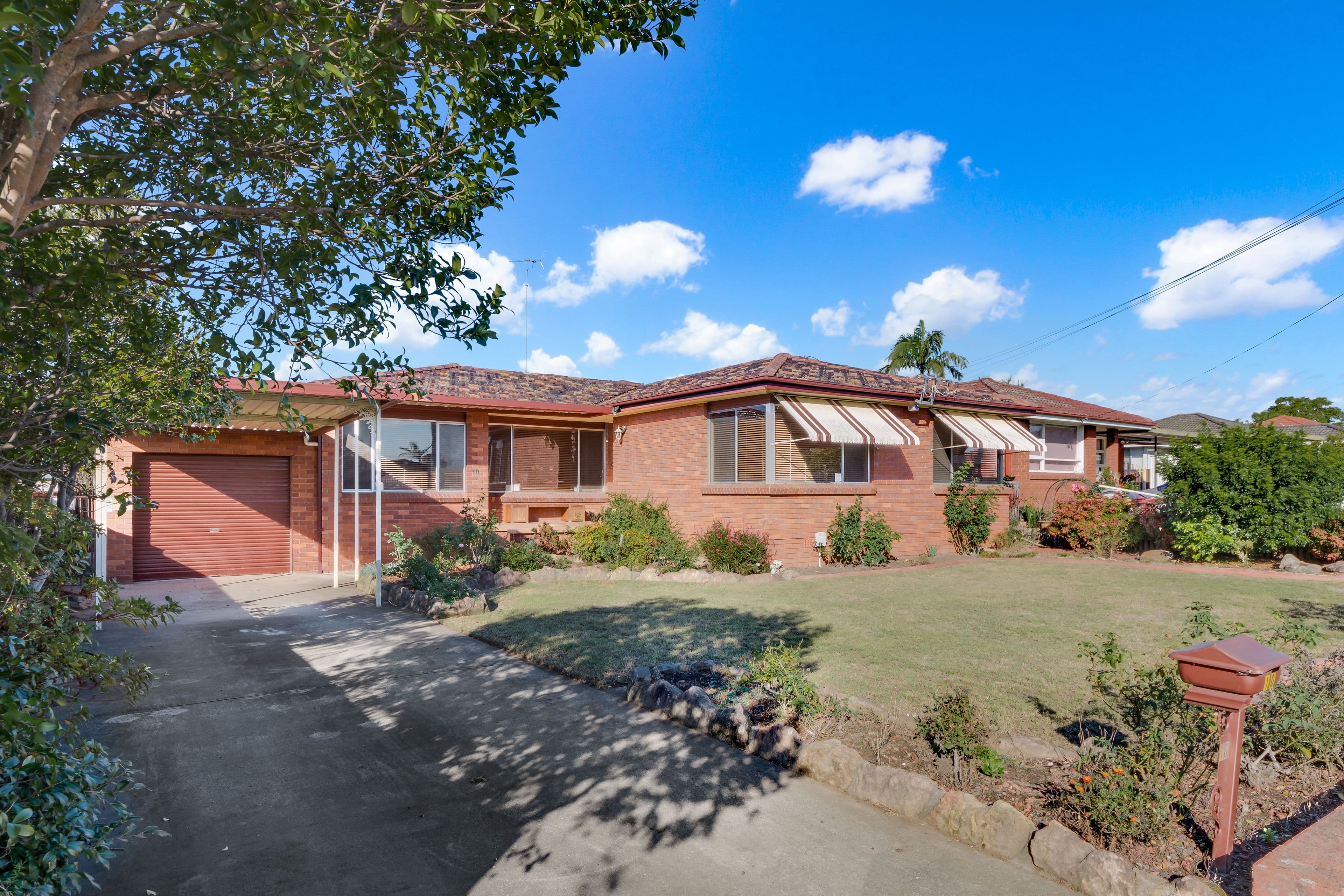 10 Edgar Street, Macquarie Fields - Image 1