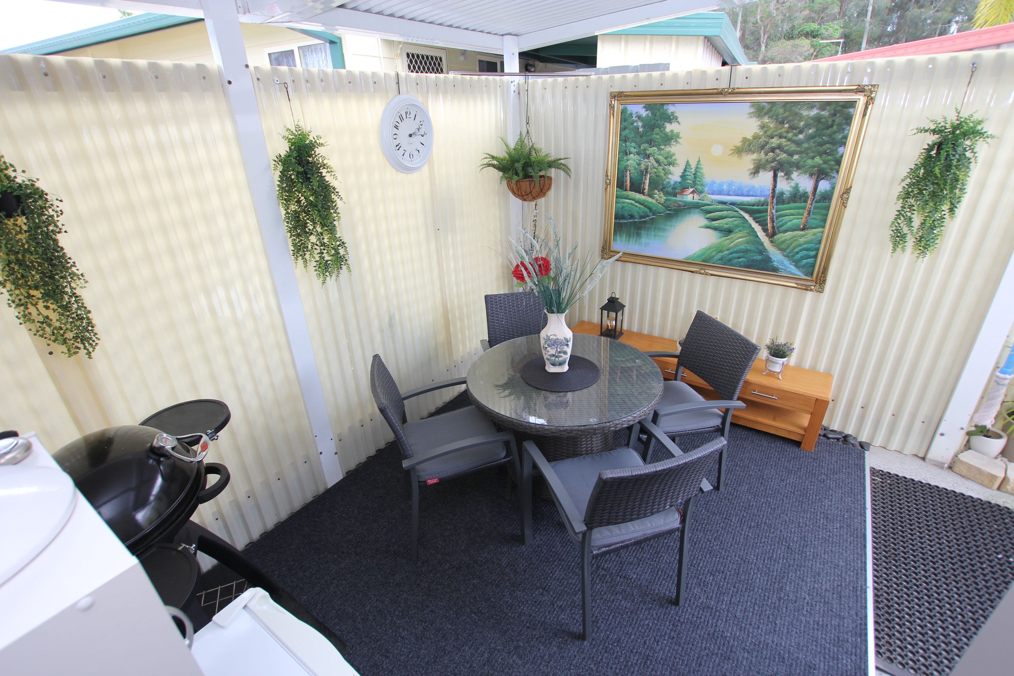 43 First Avenue, Green Point - Image 1