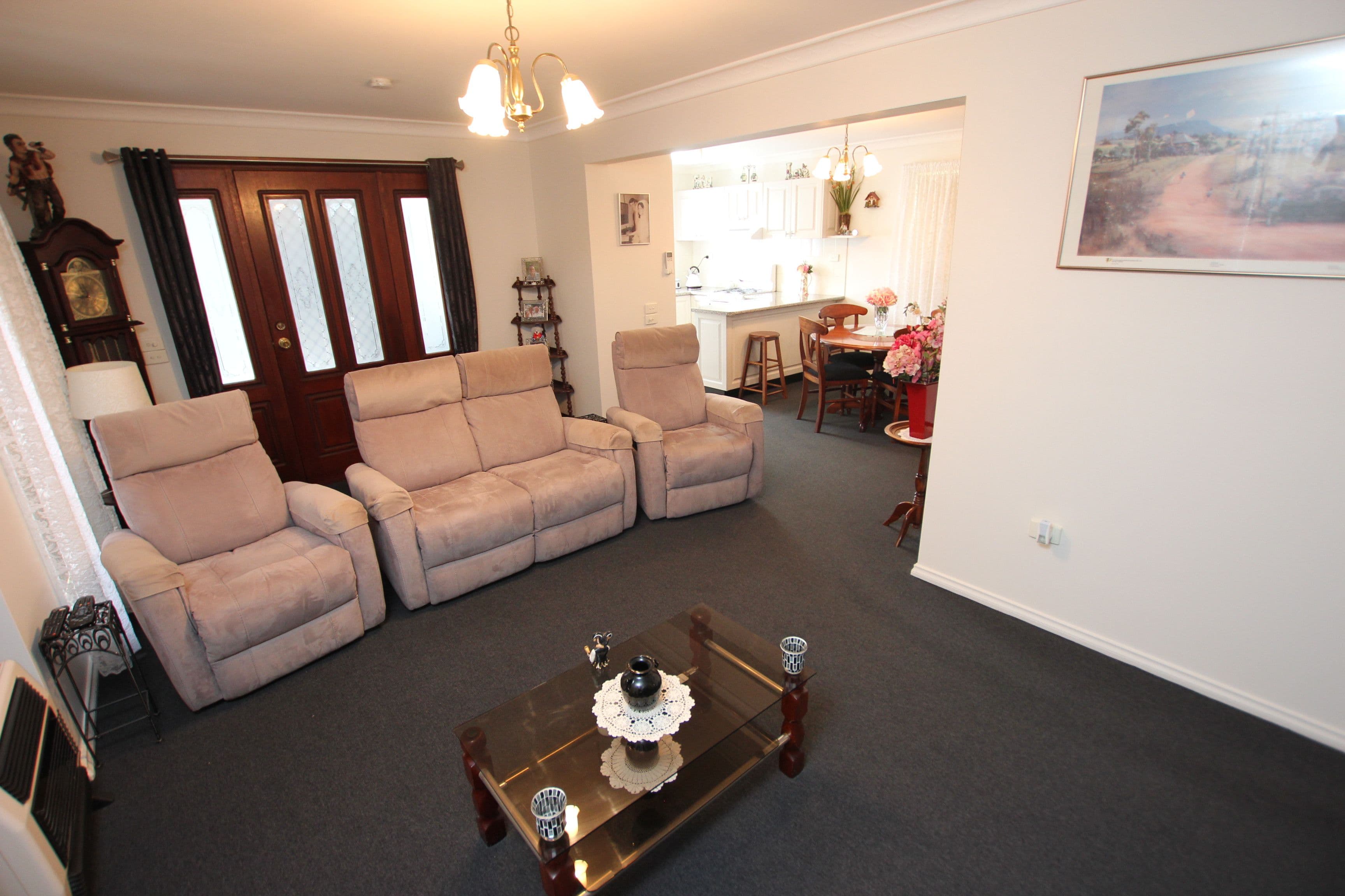 43 First Avenue, Green Point - Thumbnail 3