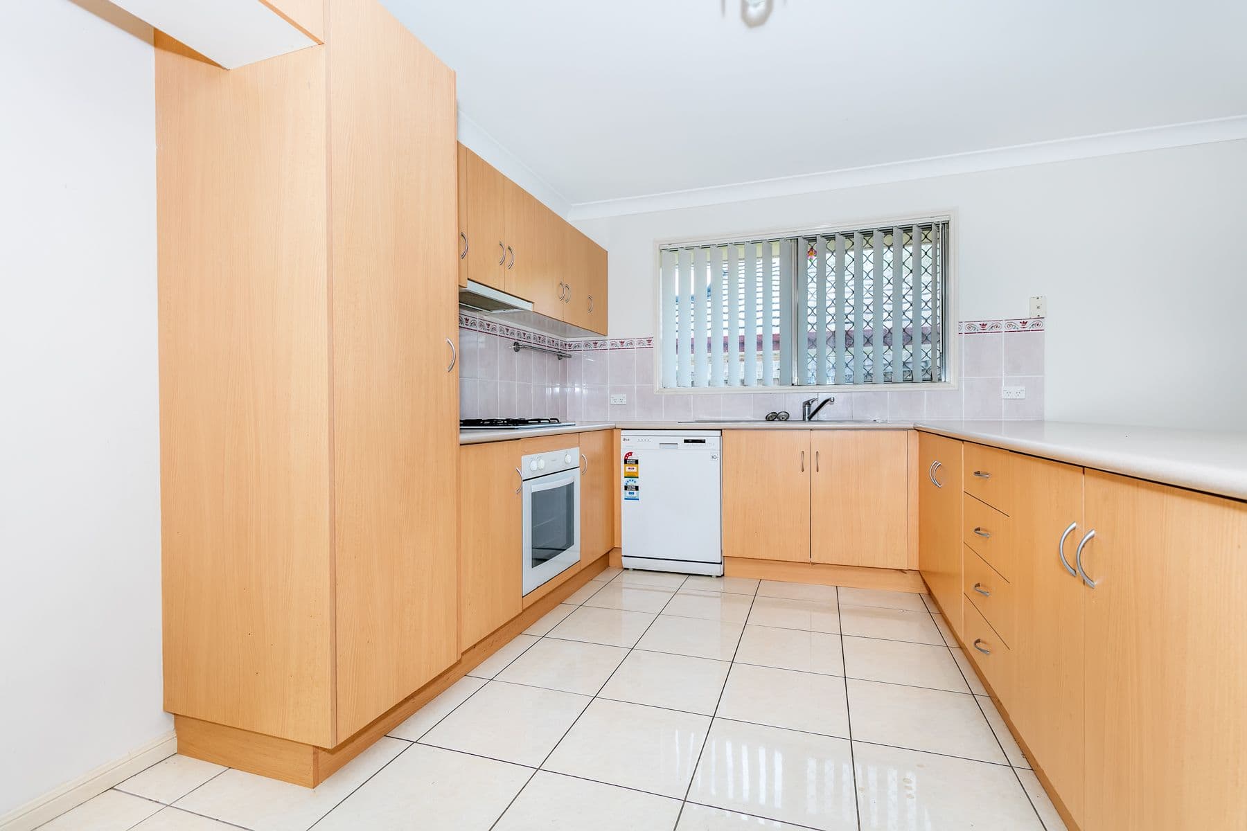 42 Mossman Parade, Waterford QLD 4133, Waterford - Thumbnail 3