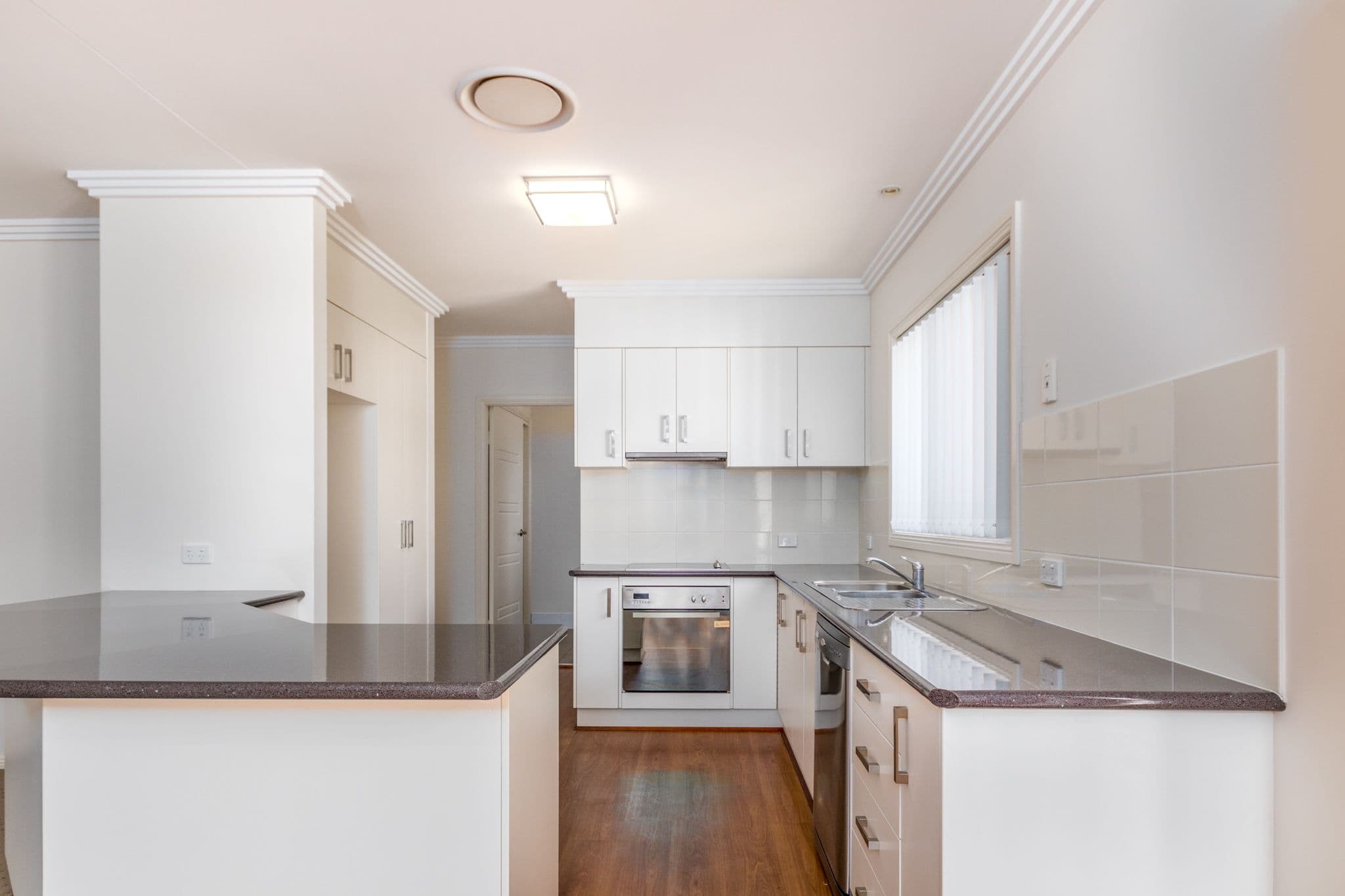 11 Edgeroy Street, Tamworth NSW 2340, Tamworth - Thumbnail 4