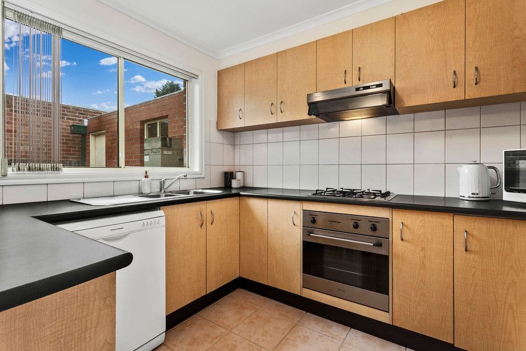18 Bradshaw Street, Kingsbury VIC 3083, Kingsbury - Thumbnail 4
