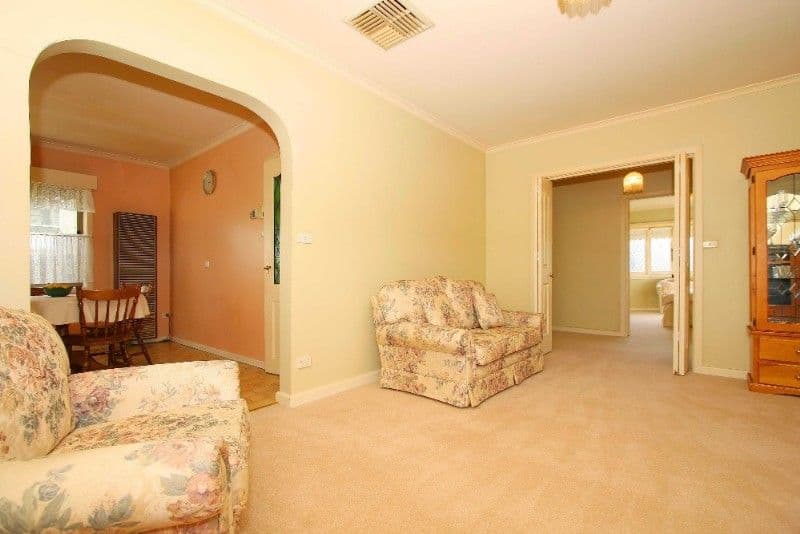 55 Southernhay Street, RESERVOIR VIC 3073, Reservoir - Thumbnail 3