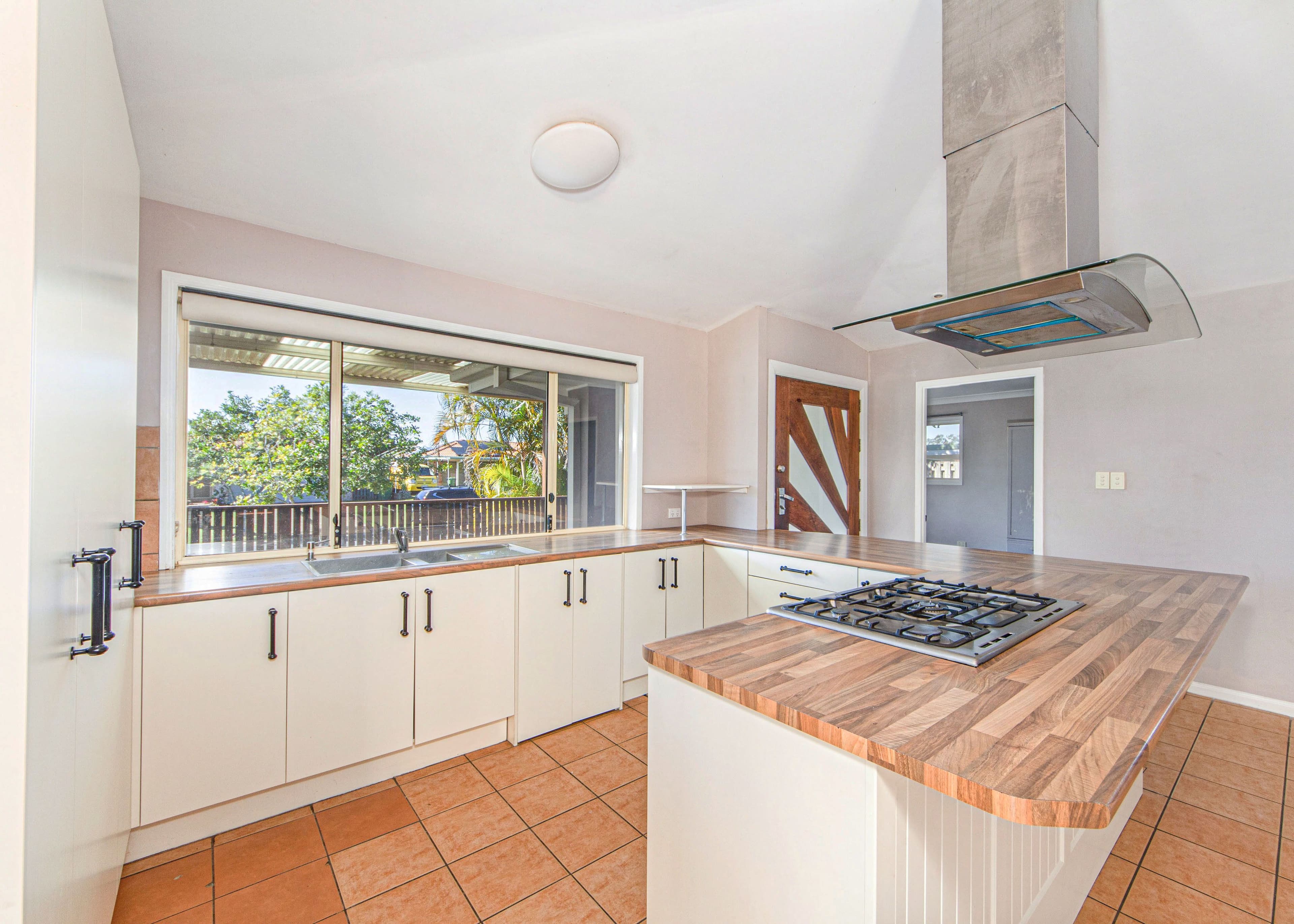 10 River Heights Road, Upper Coomera QLD 4209, Upper Coomera - Thumbnail 3