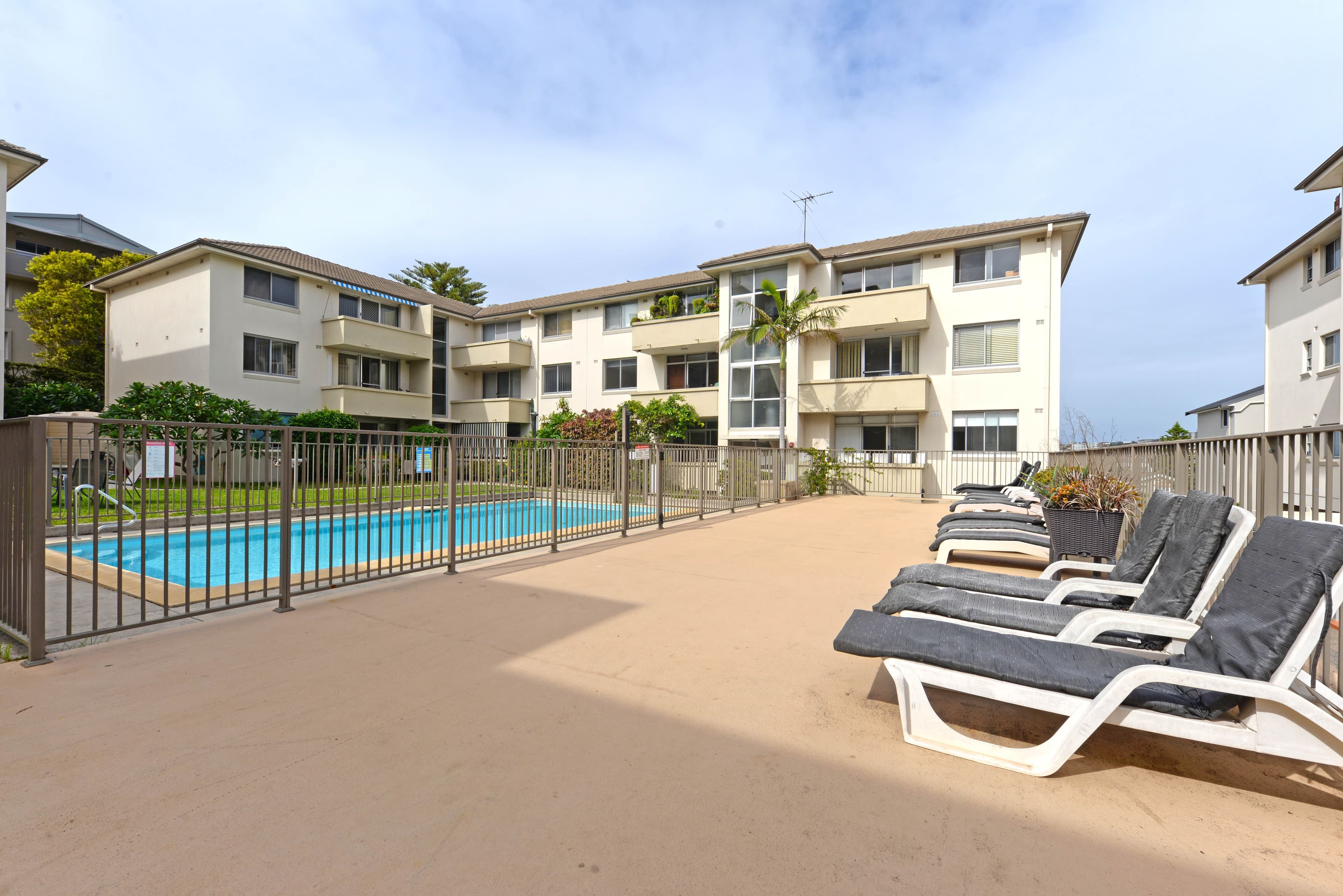 15 Wallis Parade, North Bondi NSW 2026, North Bondi - Thumbnail 6