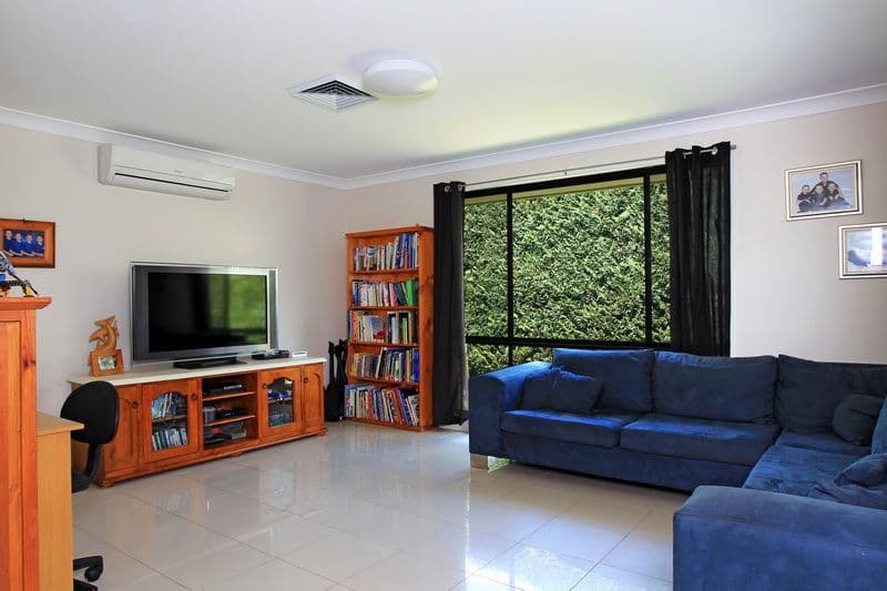 8 Jade Place, MEROO MEADOW NSW 2540, Meroo Meadow - Thumbnail 5