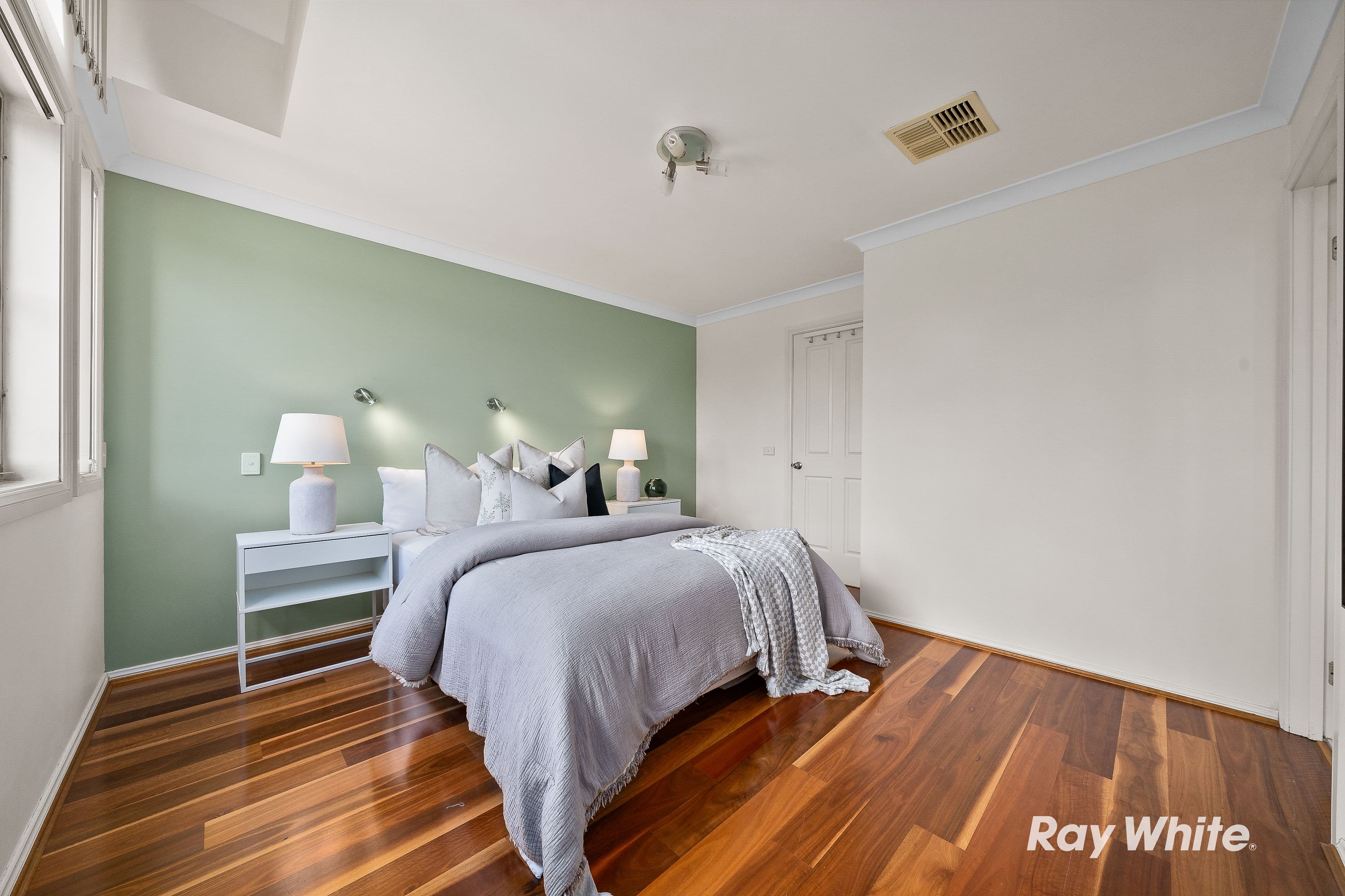 1 Waterside Grove, Woodcroft NSW 2767, Woodcroft - Thumbnail 7