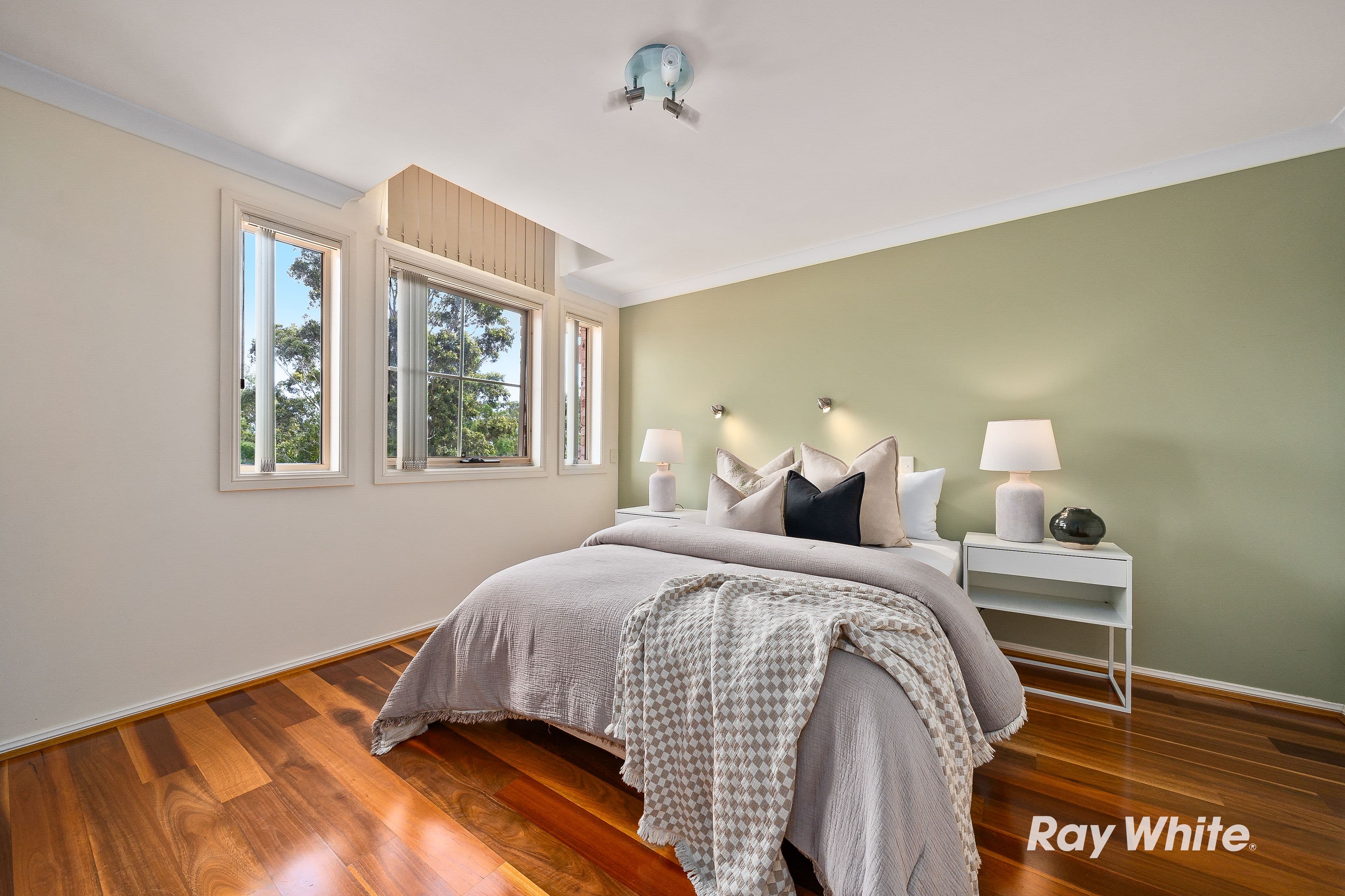 1 Waterside Grove, Woodcroft NSW 2767, Woodcroft - Thumbnail 8