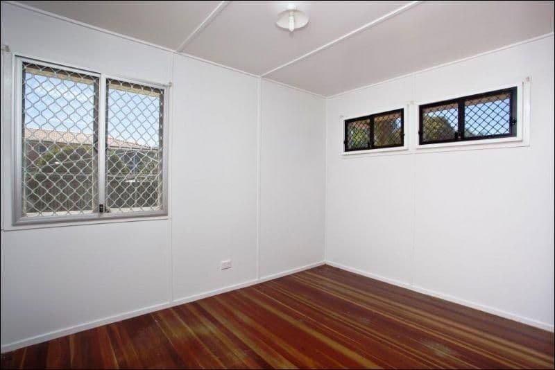 9 Coverack Street, LEICHHARDT QLD 4305, Leichhardt - Thumbnail 4