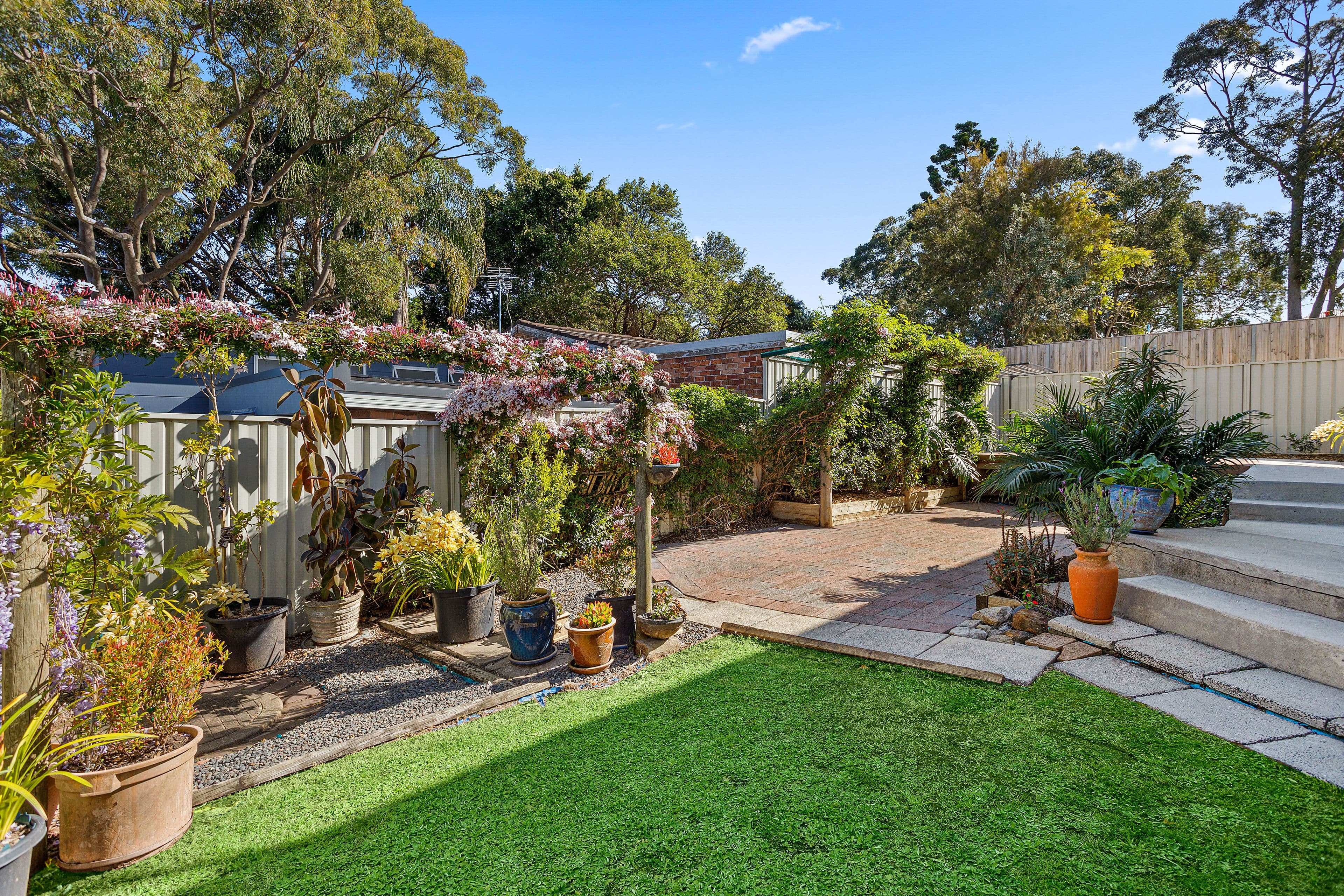 37a Woodlands Avenue, Lugarno NSW 2210, Lugarno - Thumbnail 2