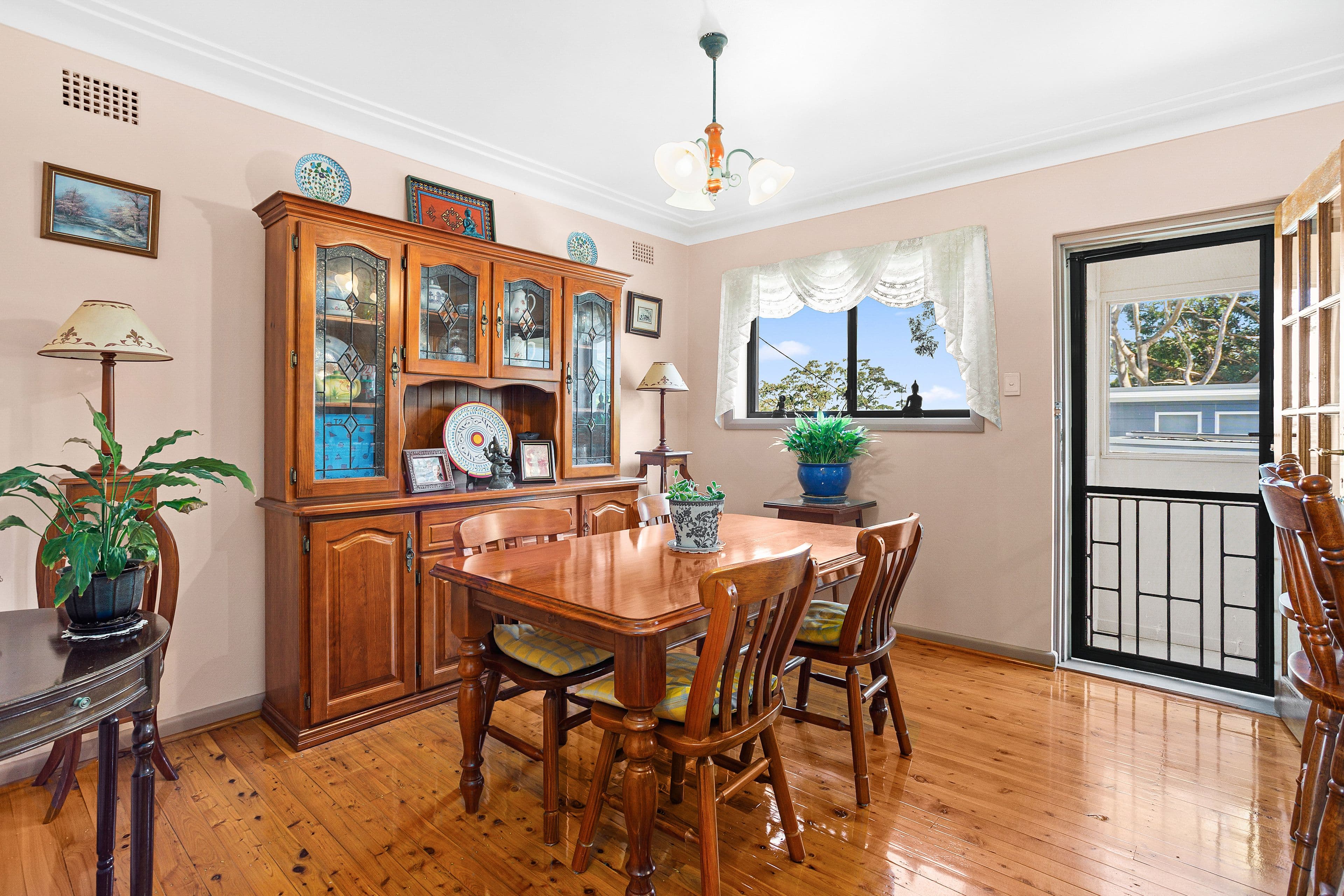 37a Woodlands Avenue, Lugarno NSW 2210, Lugarno - Thumbnail 7