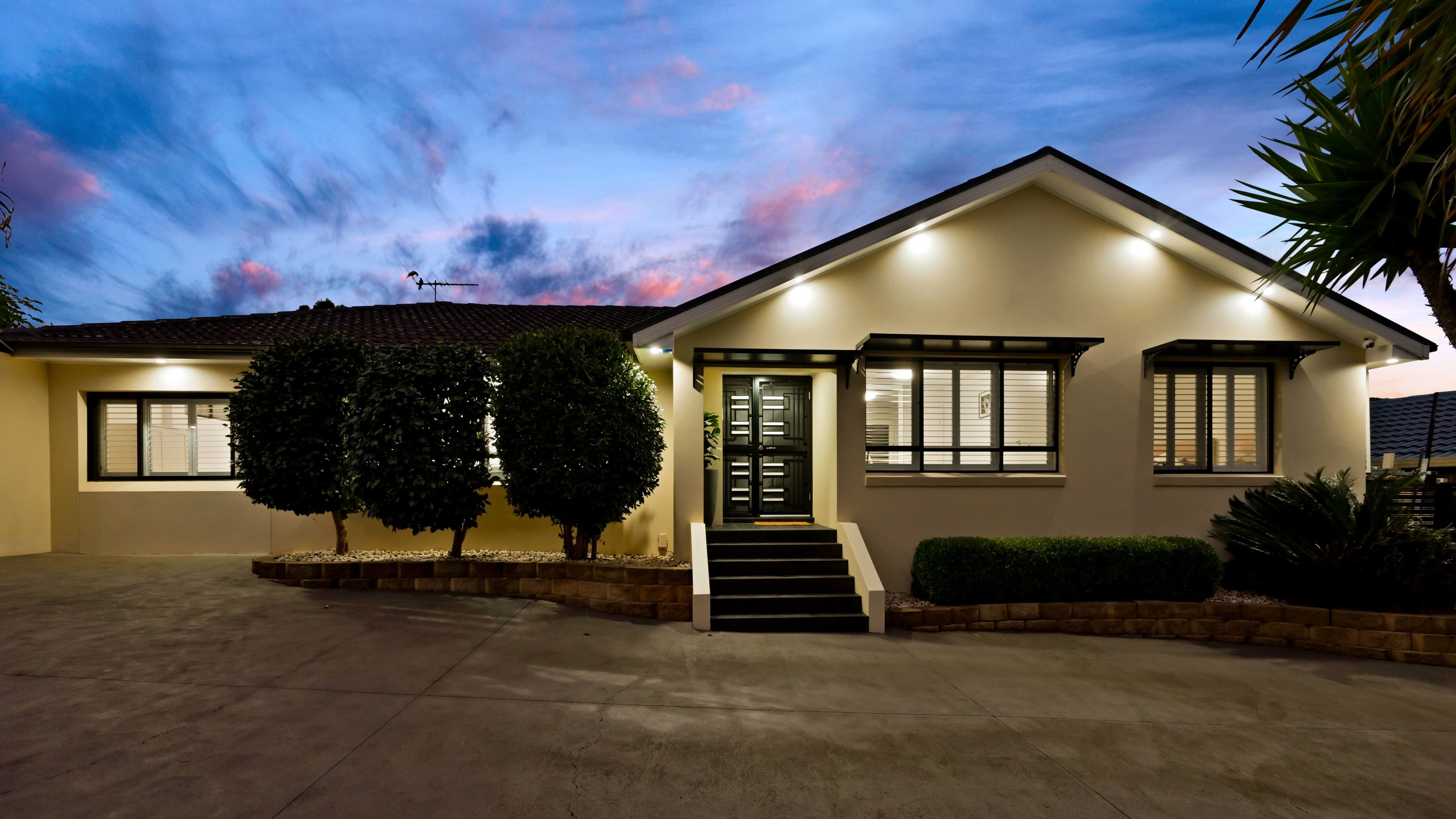 Glenfield NSW 2167, Glenfield - Thumbnail 2