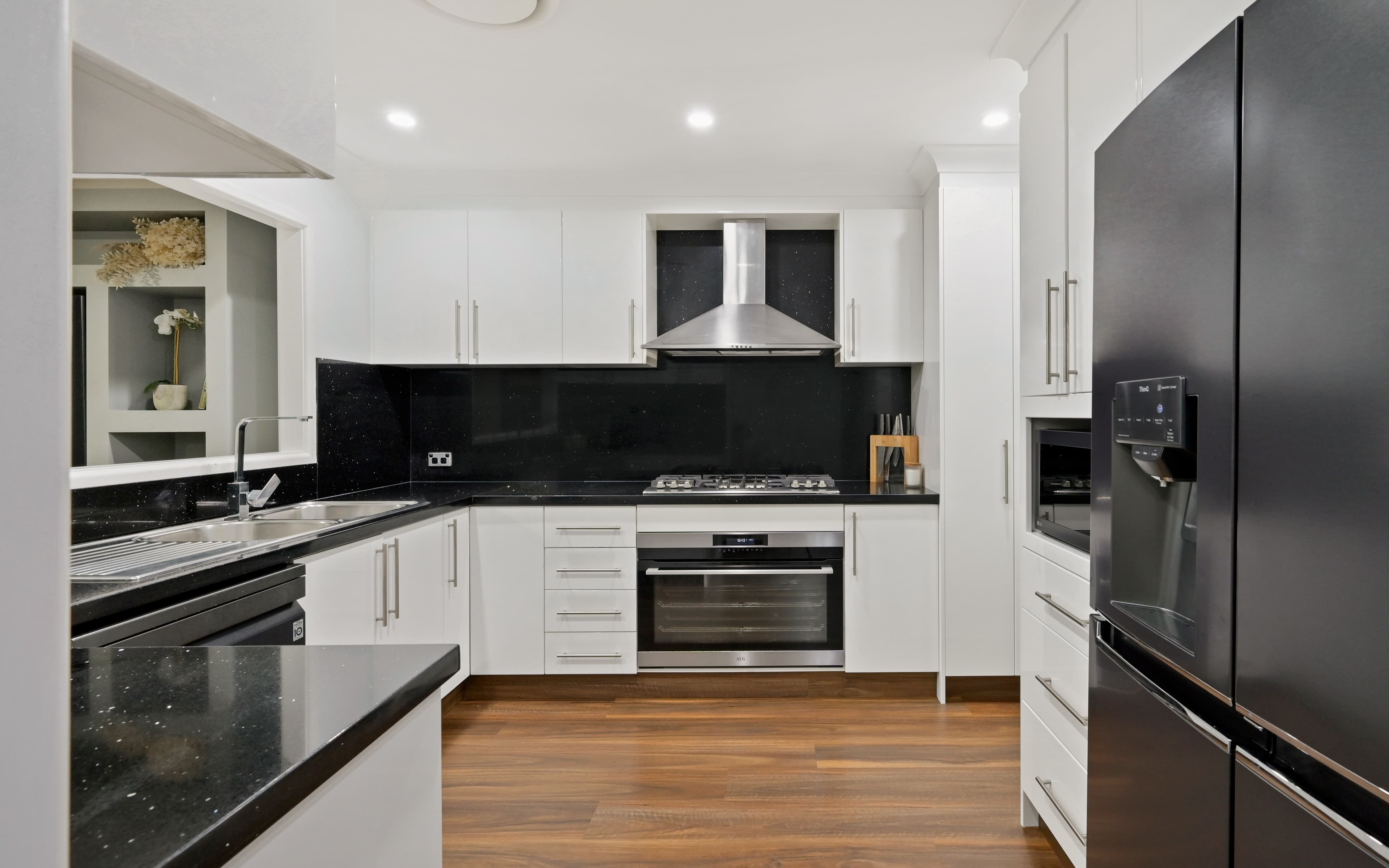 Glenfield NSW 2167, Glenfield - Thumbnail 8