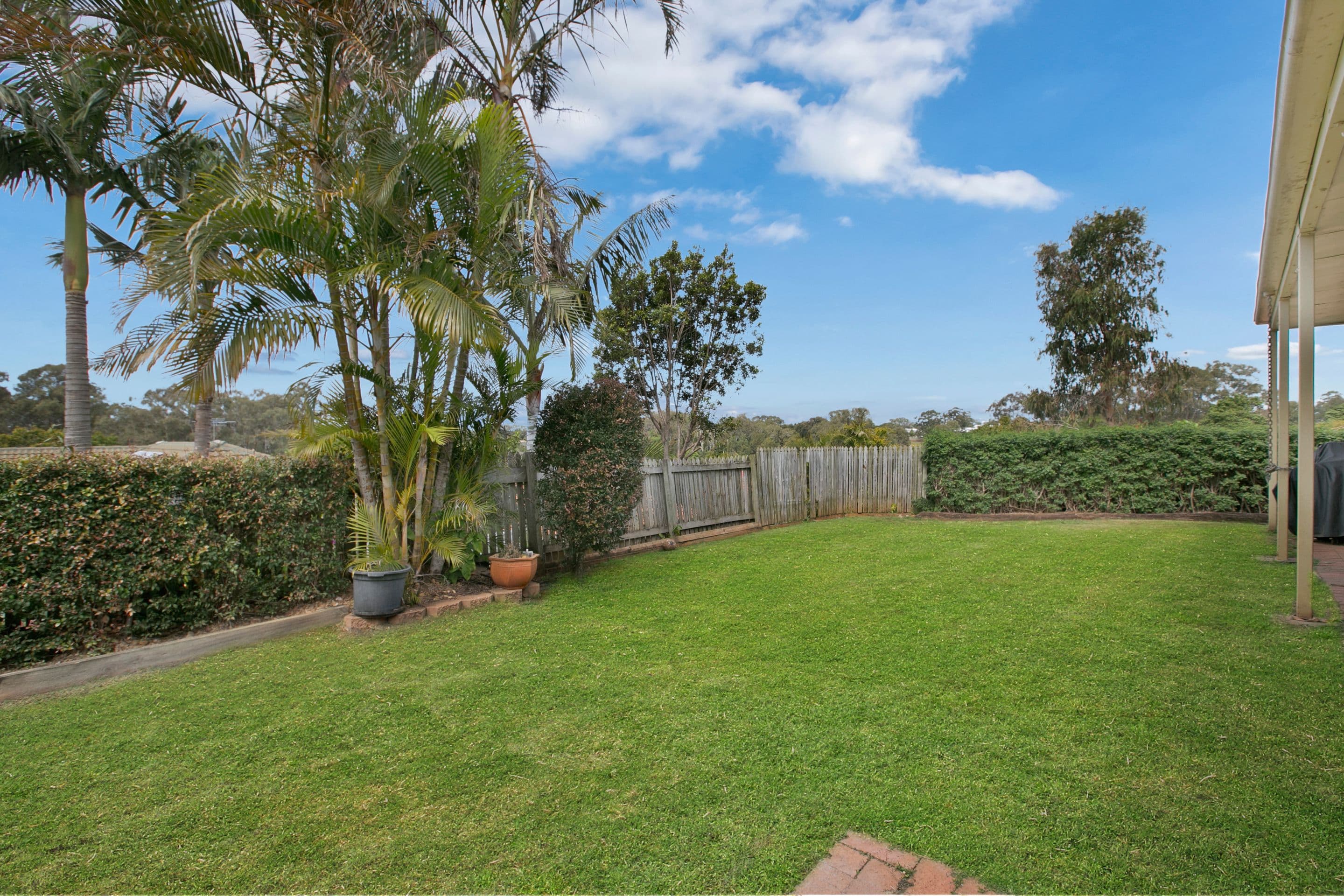 17 Manor Drive, Wellington Point QLD 4160, Wellington Point - Thumbnail 2