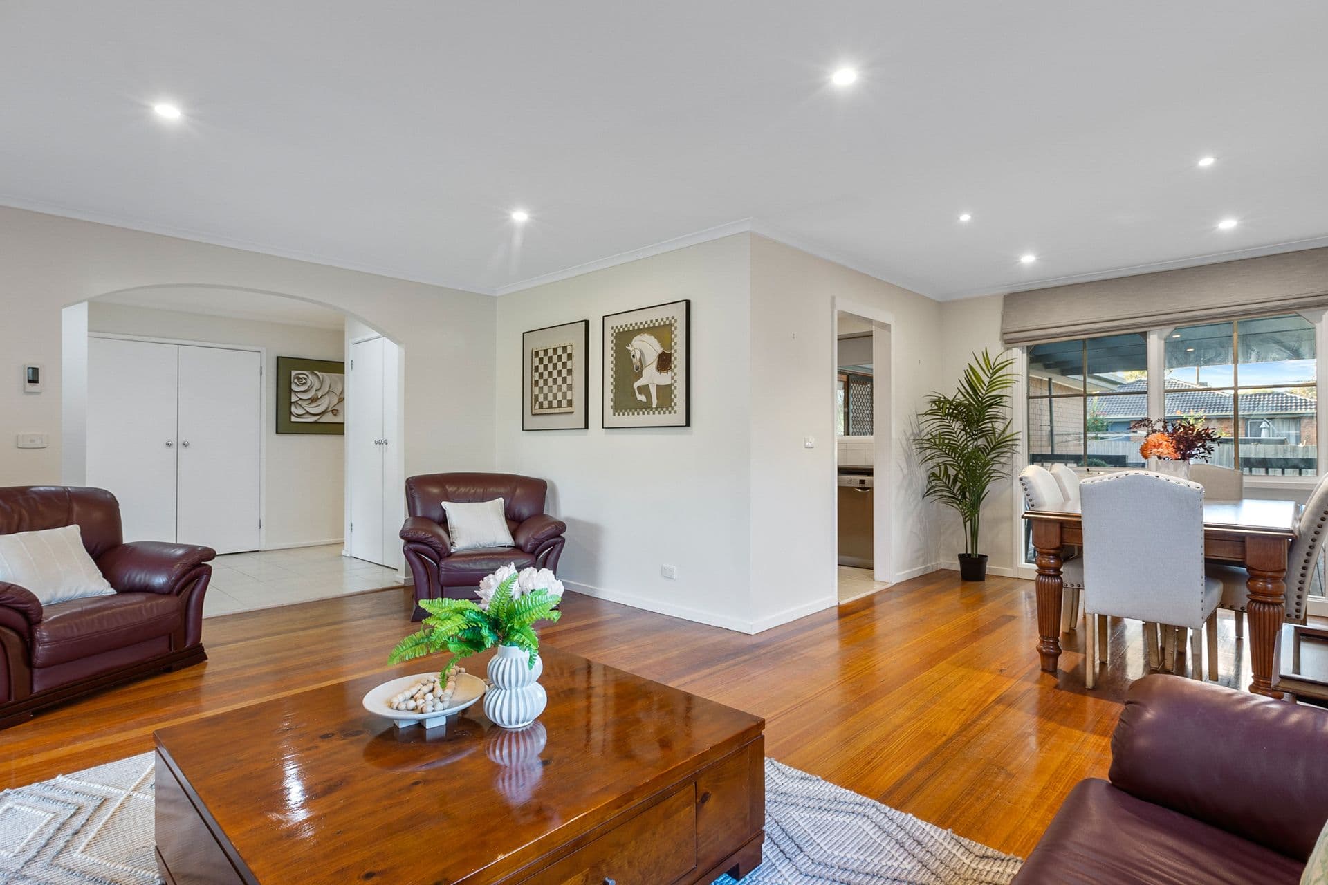 57 Galahad Crescent, Glen Waverley VIC 3150, Glen Waverley - Thumbnail 3