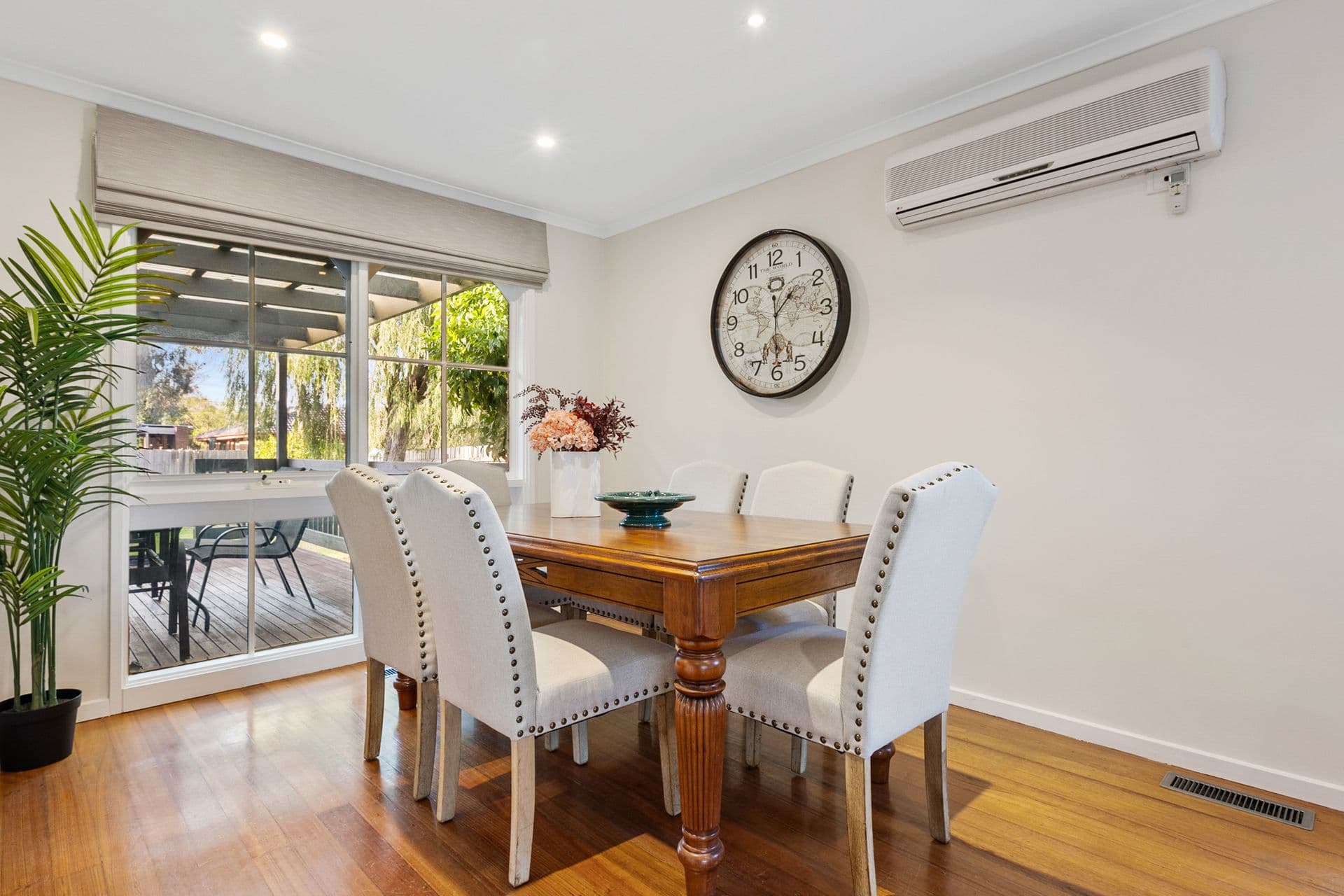 57 Galahad Crescent, Glen Waverley VIC 3150, Glen Waverley - Thumbnail 4