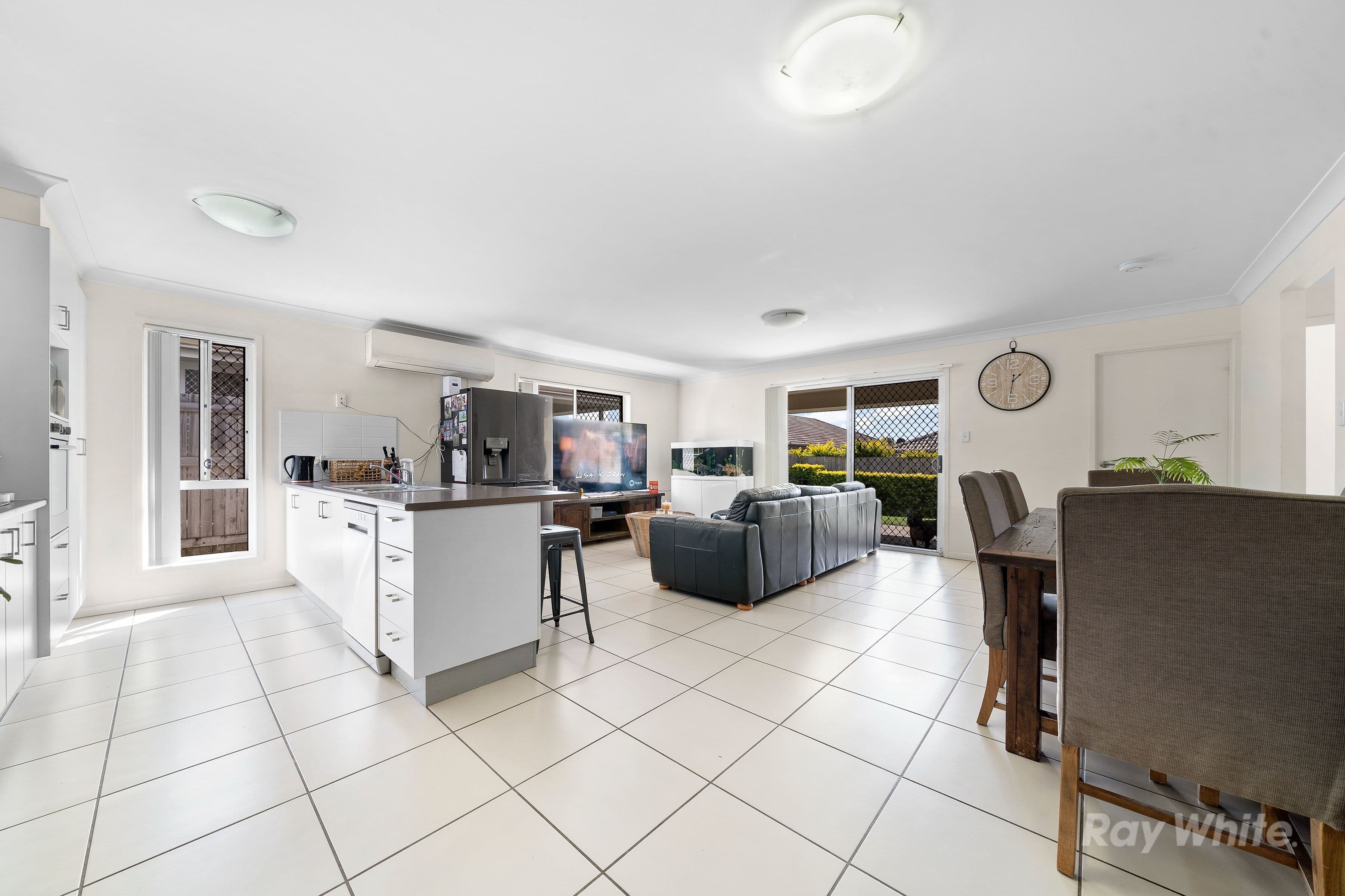 13 Newhaven Street, Marsden QLD 4132, Marsden - Thumbnail 6
