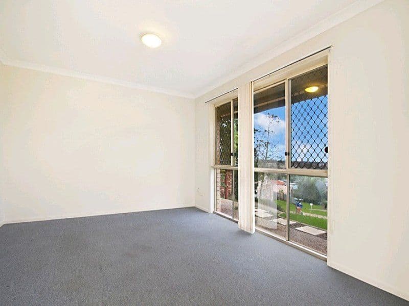 9 Kabut Court, TANAH MERAH QLD 4128, Tanah Merah - Thumbnail 4