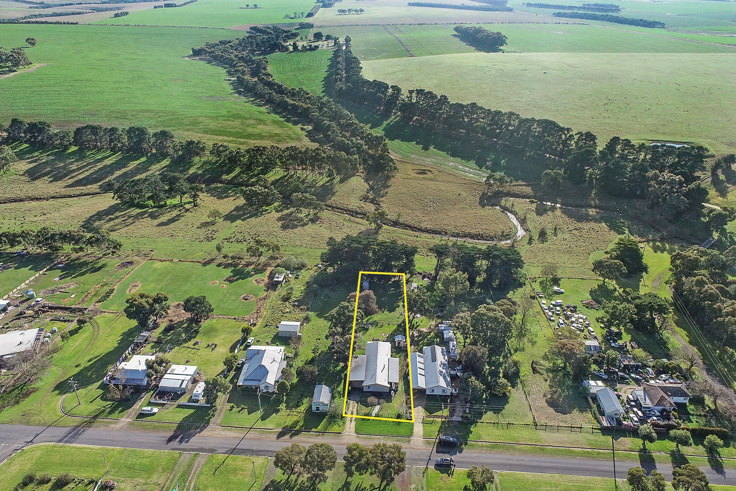 12 Gray Street, Lismore VIC 3324, Lismore - Image 1