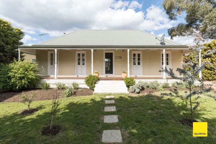 71 Cork Street, Gundaroo NSW 2620, Gundaroo - Image 1