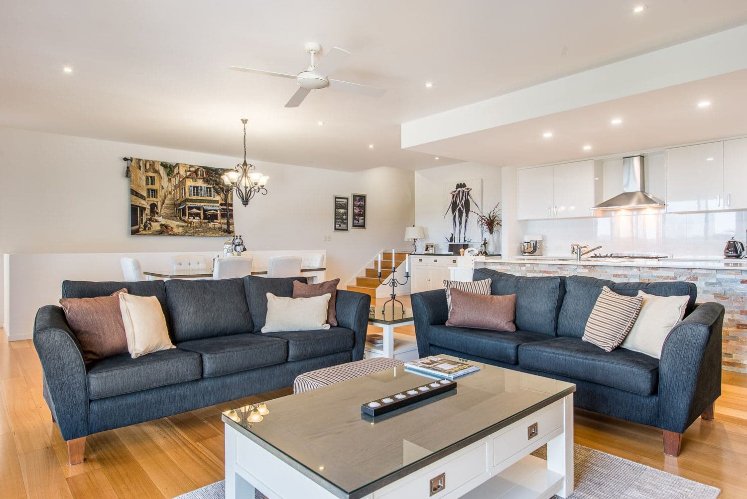 14 Border Drive, Currumbin Waters QLD 4223, Currumbin Waters - Thumbnail 2