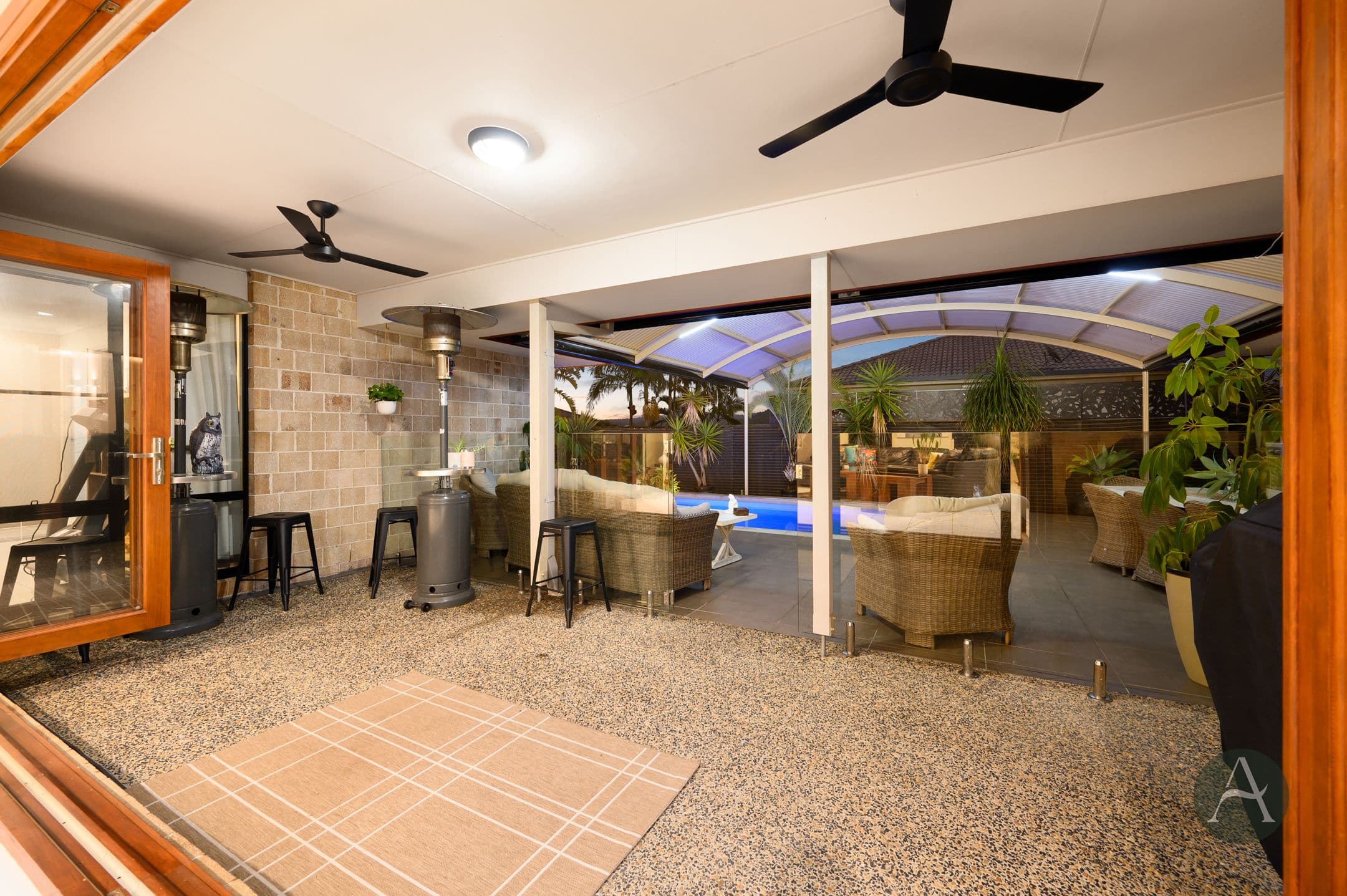 41 Gerard Street, Pacific Pines QLD 4211, Pacific Pines - Thumbnail 4