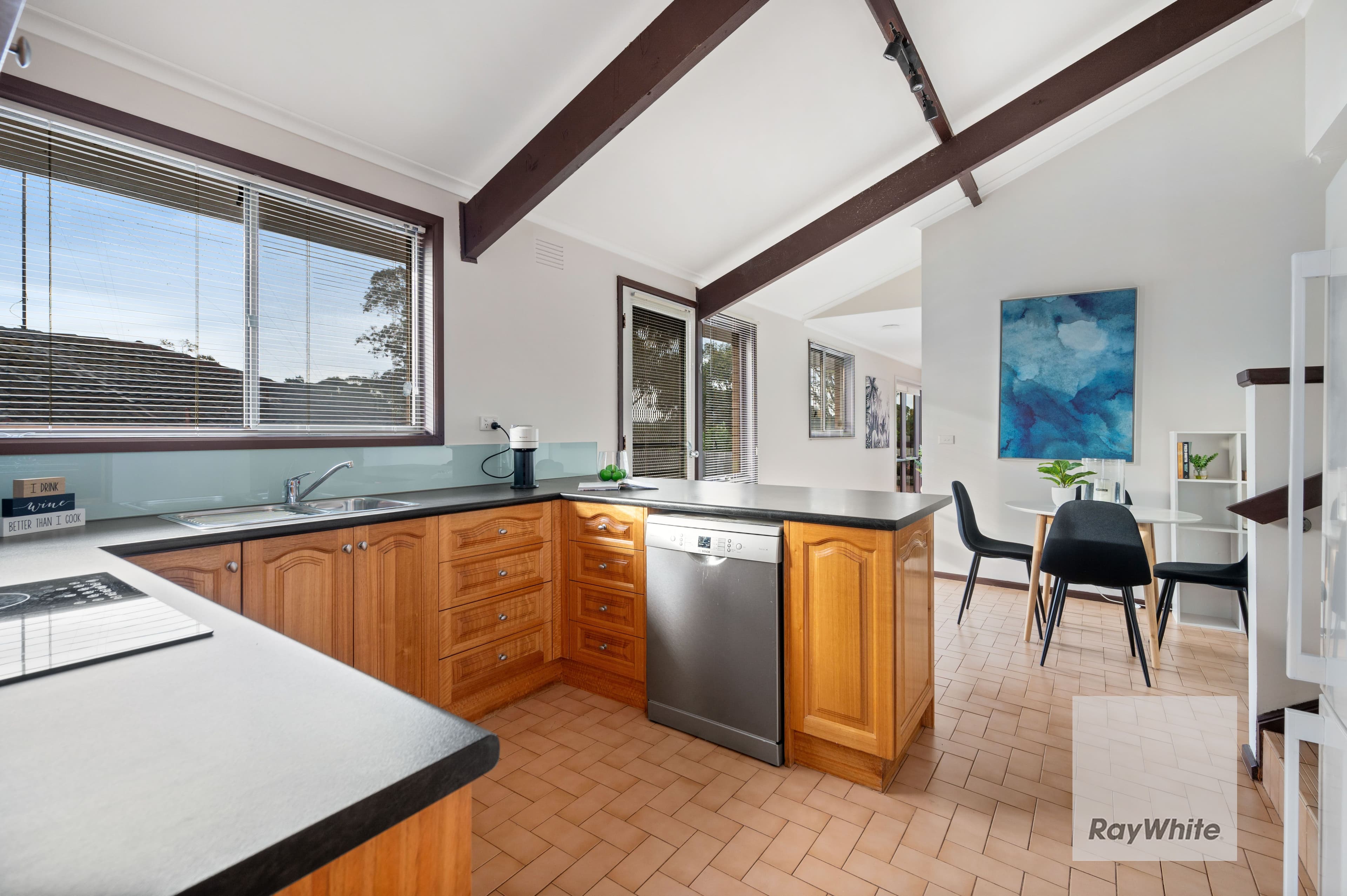 296 Carrick Drive, Gladstone Park VIC 3043, Gladstone Park - Thumbnail 6