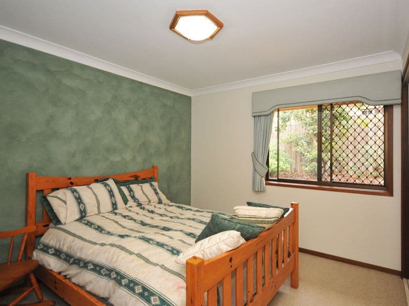 ELANORA QLD 4221, Elanora - Thumbnail 6