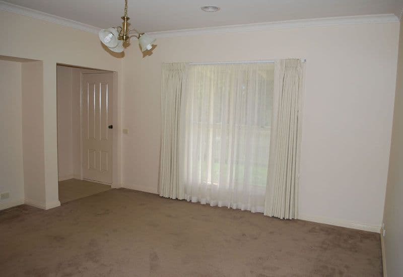 21 Bonsey Road, HIGHTON VIC 3216, Highton - Thumbnail 2