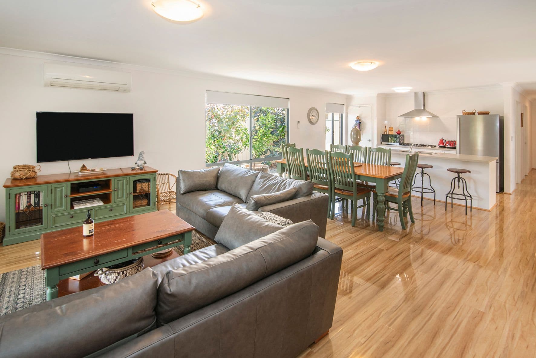 10 Georgina Street, Yalyalup WA 6280, Yalyalup - Thumbnail 5