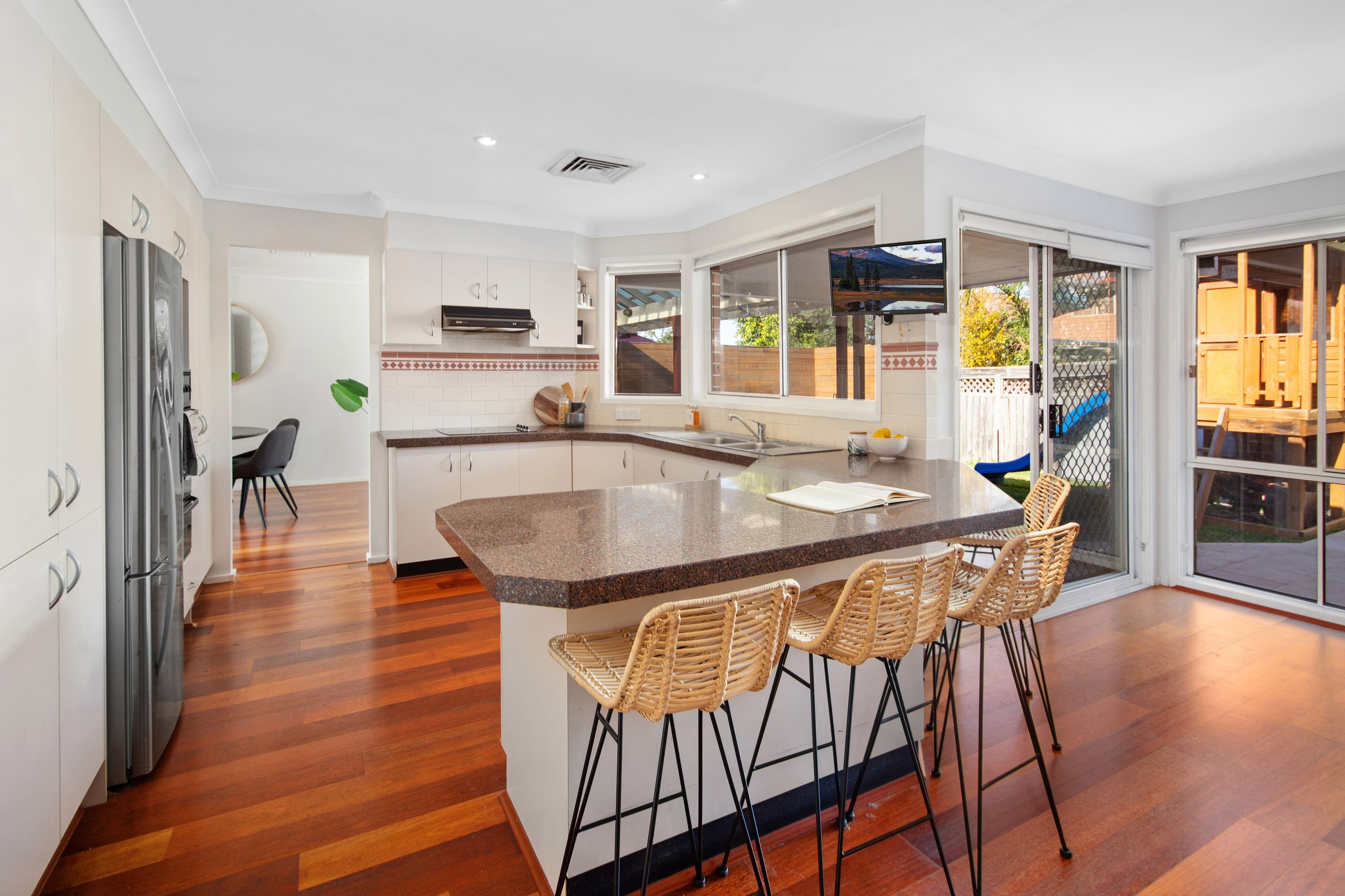 13 Barnsley Place, Menai NSW 2234, Menai - Thumbnail 2