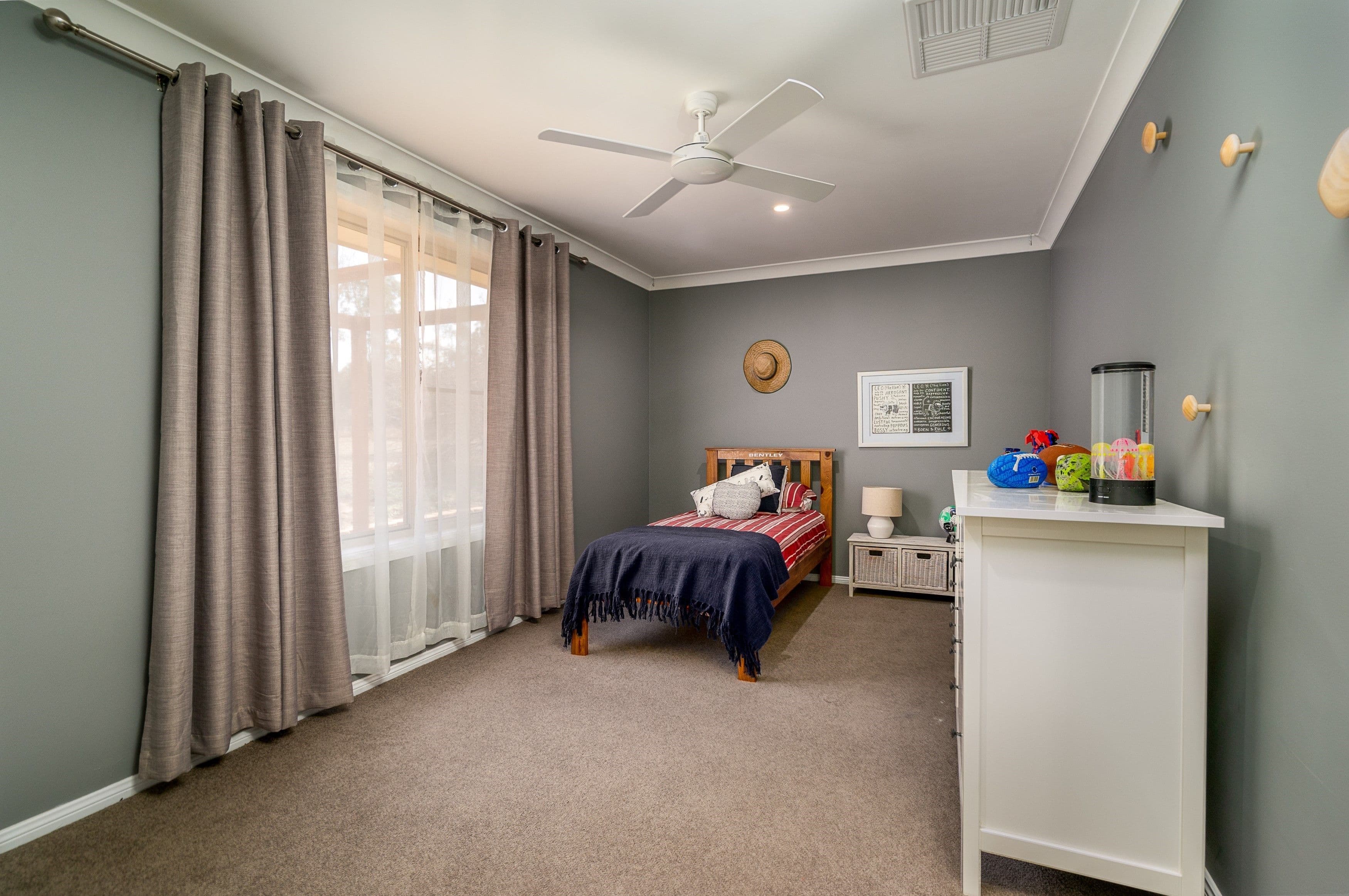 1 Castel Avenue, Dubbo - Thumbnail 8