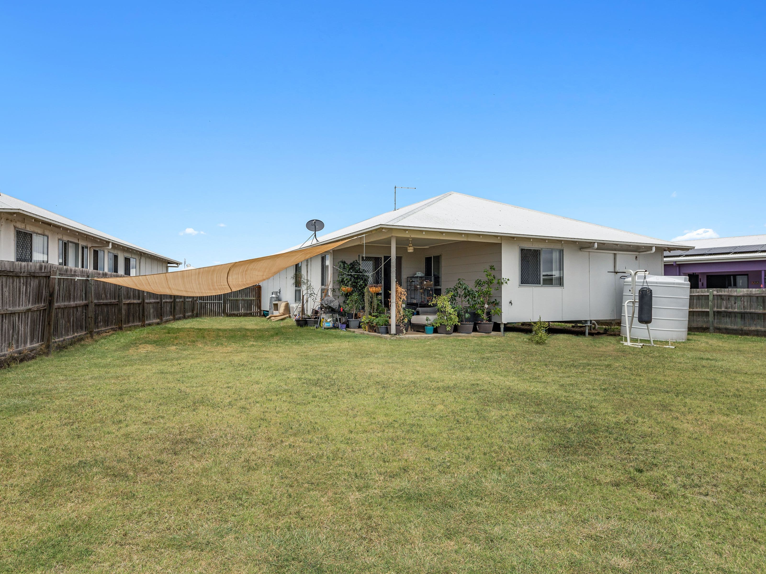 13 Lawson Crescent, Laidley North QLD 4341, Laidley North - Thumbnail 3