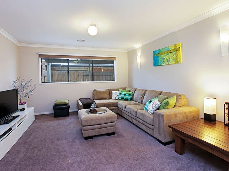 16 Sugargum Drive, WAURN PONDS VIC 3216, Waurn Ponds - Thumbnail 4