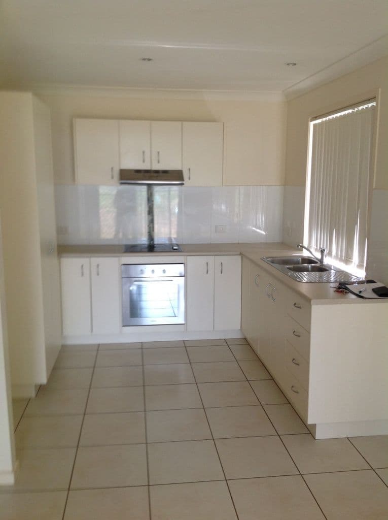 18 Clarence Street, COOYAR QLD 4402, Cooyar - Thumbnail 3