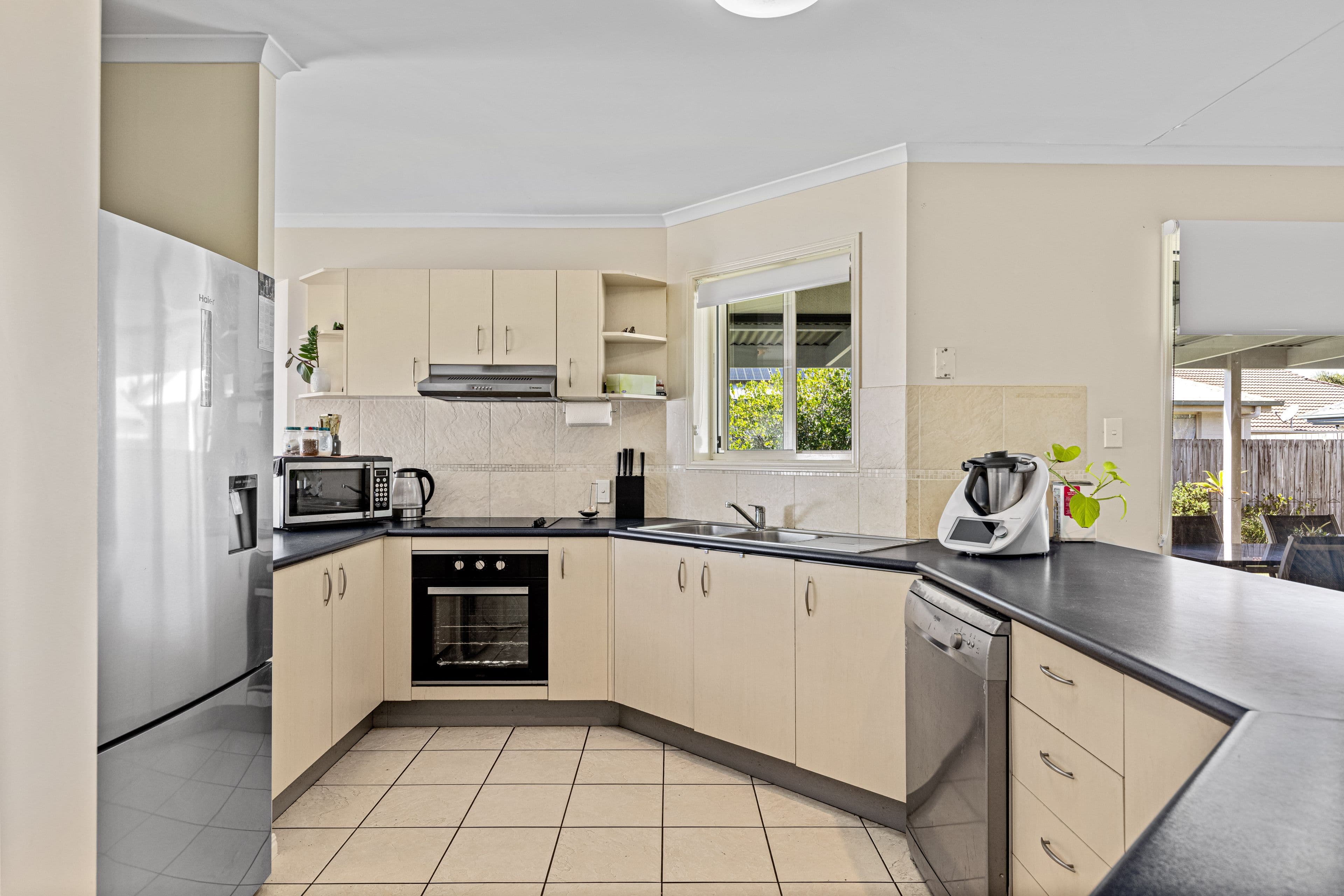 10 Pembroke Crescent, Sippy Downs QLD 4556, Sippy Downs - Thumbnail 2