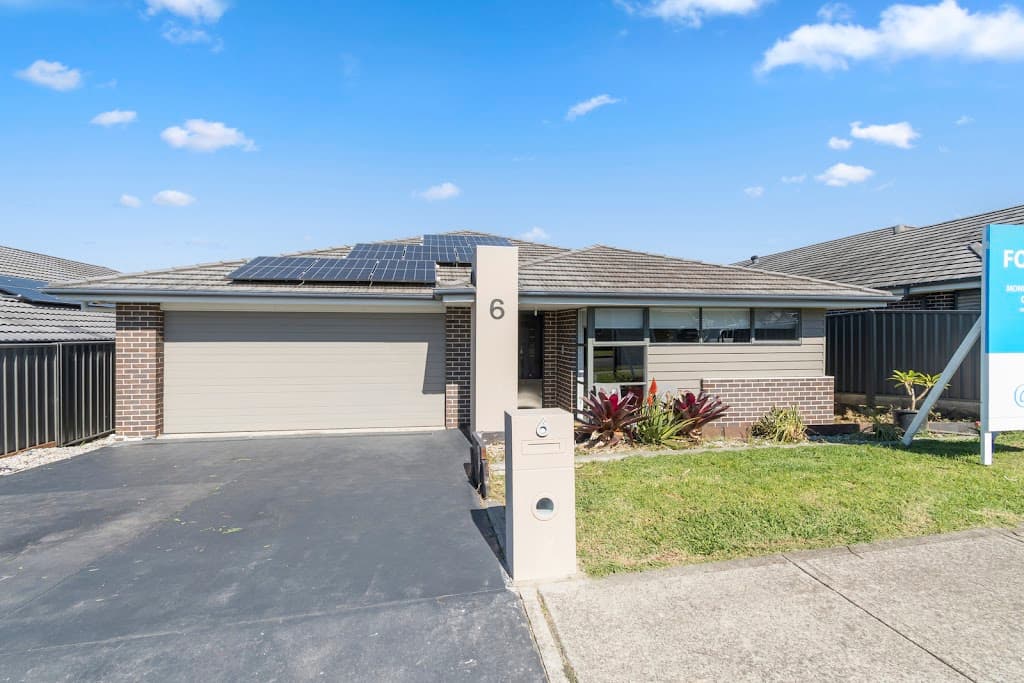 6 Flemmings Crescent, Horsley, NSW, 2530, Horsley - Image 1