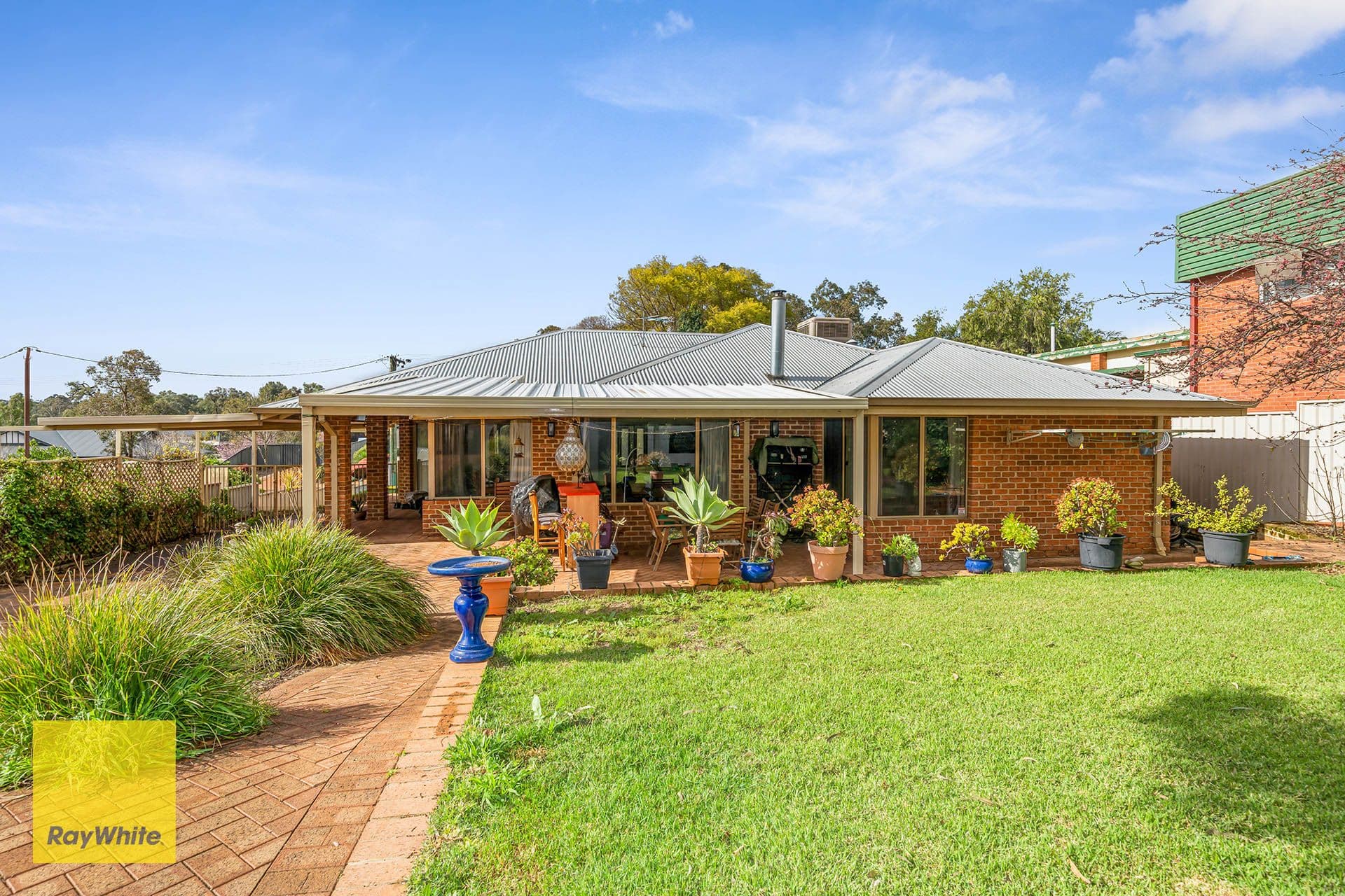 14 Rooth Road, Lesmurdie WA 6076, Lesmurdie - Thumbnail 2